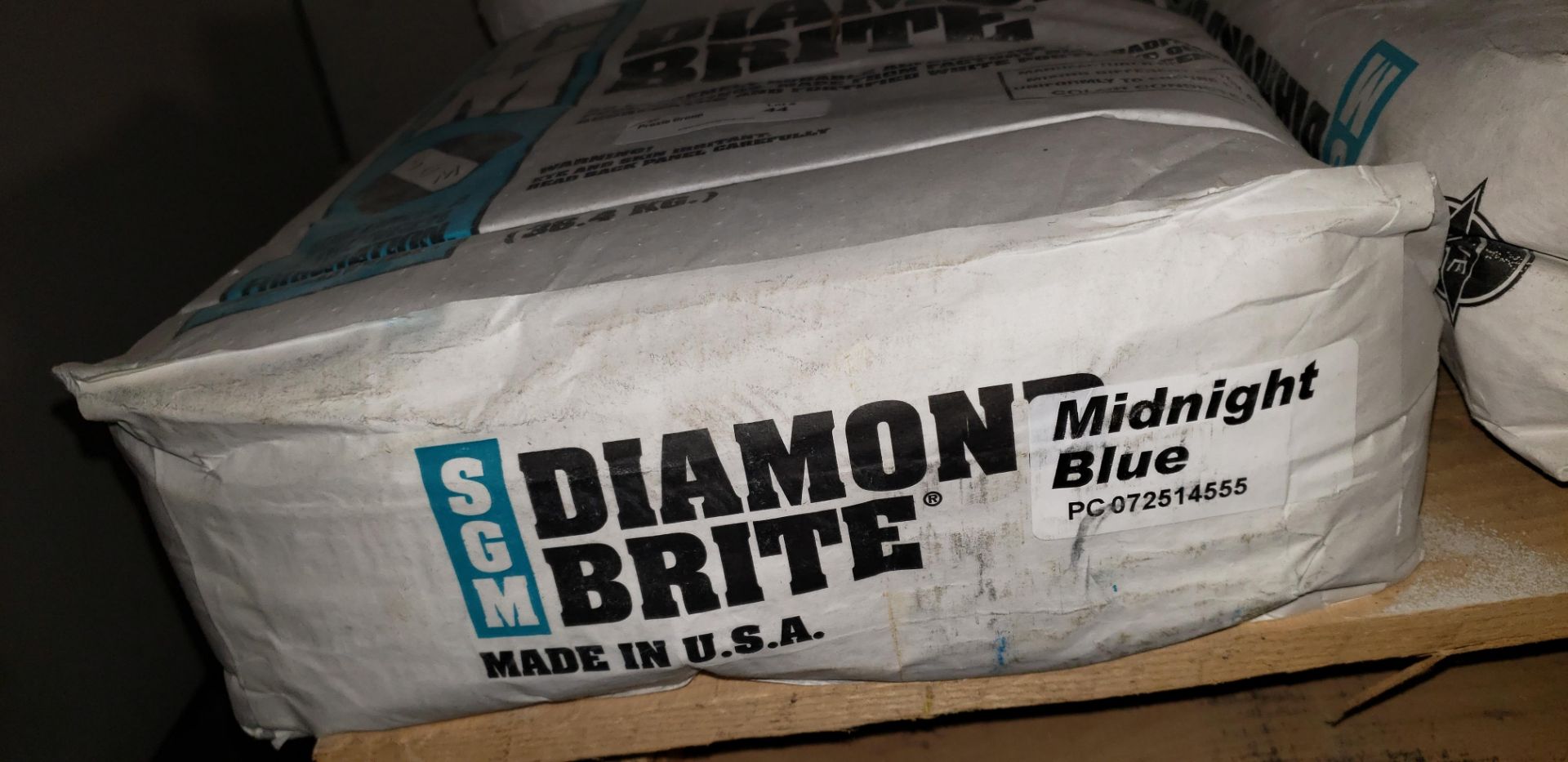 POOL PLASTER 30 BAGS 80 LB SGM DIAMOND BRITE MIDNIGHT BLUE - Image 3 of 3