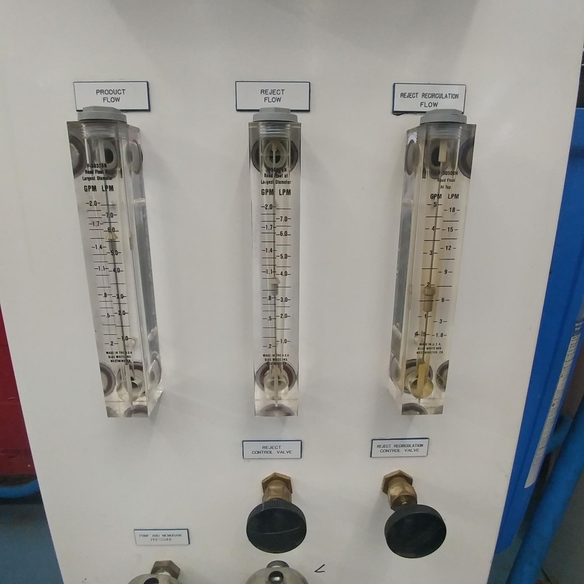 US Filter Reverse Osmosis water system with control panel 115V **See Auctioneers Note** - Image 2 of 12