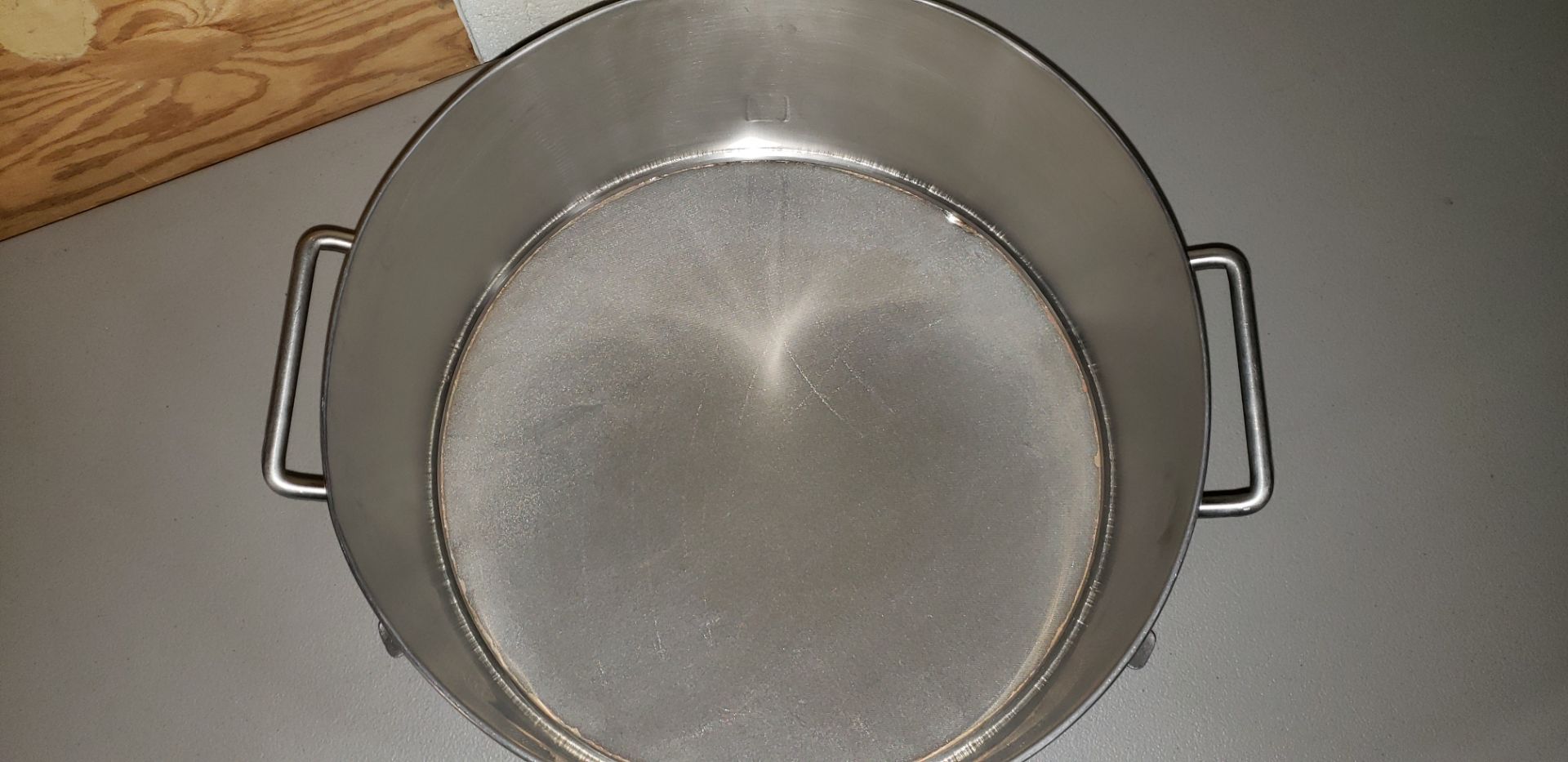 Stainless Steel Manual Screener - Image 2 of 2