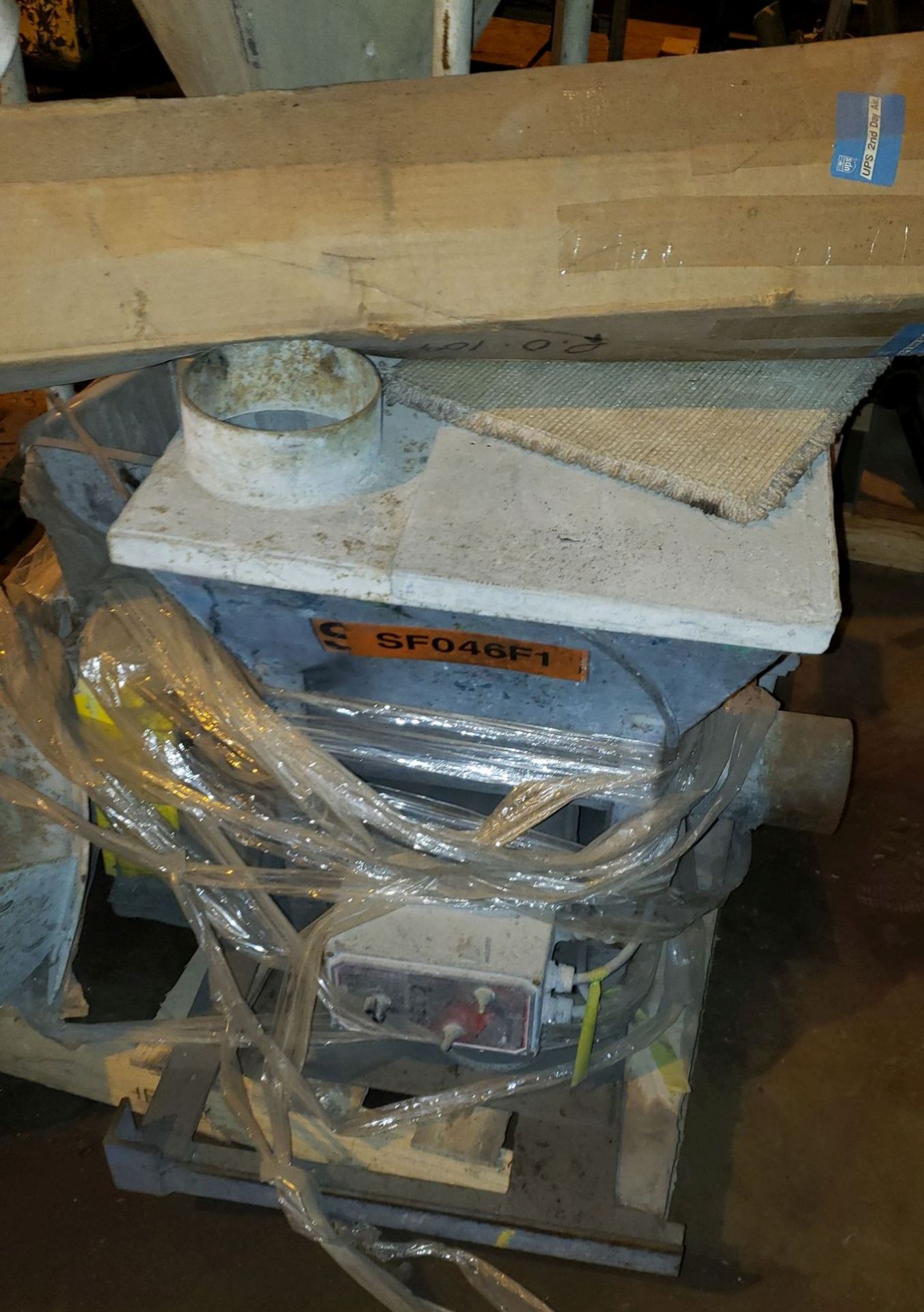 Pallet of Feeder parts, with gravity feed and Auger feed - Image 3 of 5