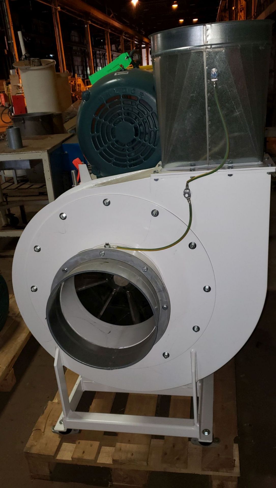 Unused Moldow Fan, 40 hp, rated 7000 cu meters/hour - Image 2 of 7
