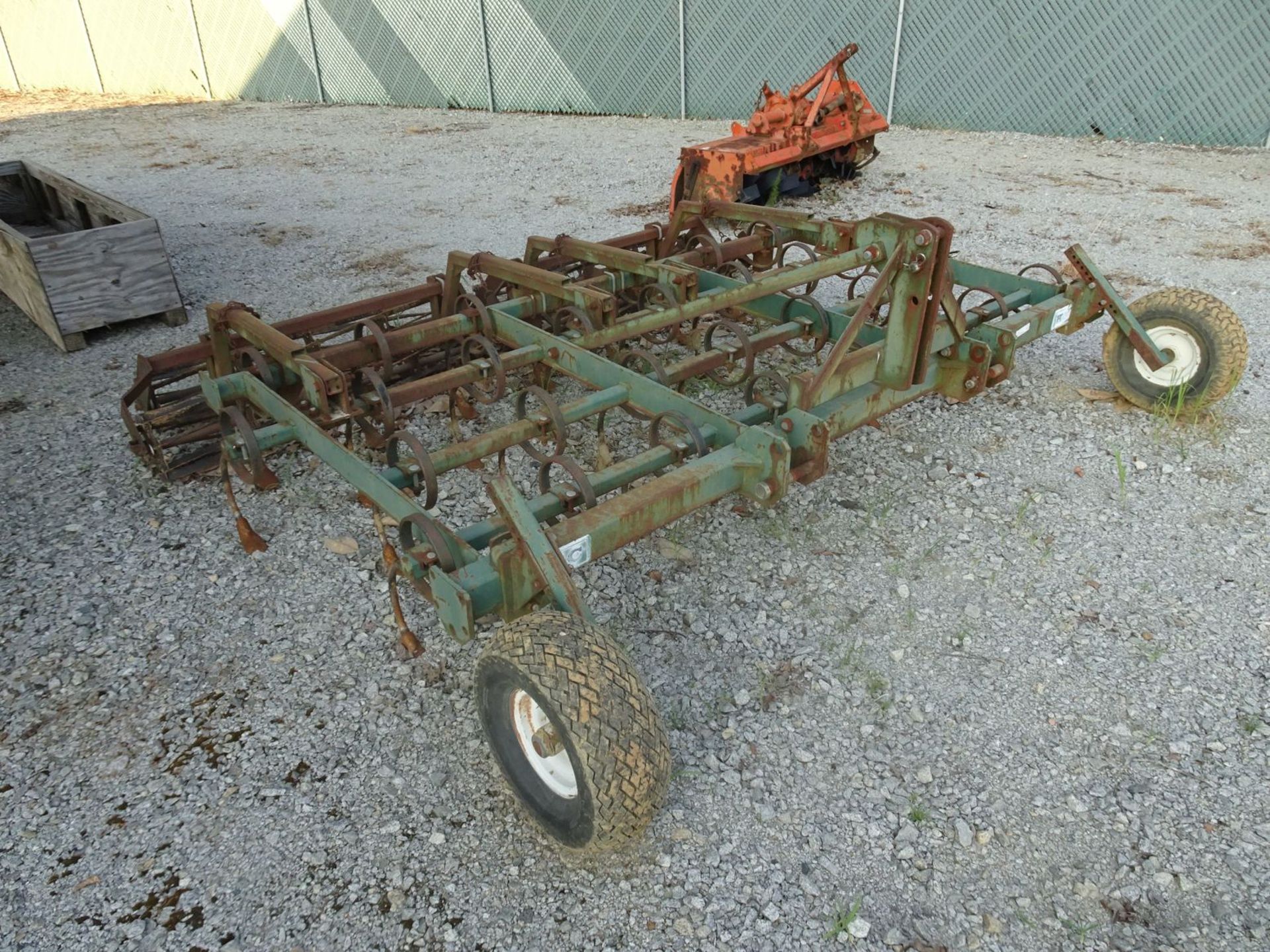 Kelley Manufacturing Co 10' Spring Tine Cultivator With (2) Rolling Baskets - Image 3 of 6