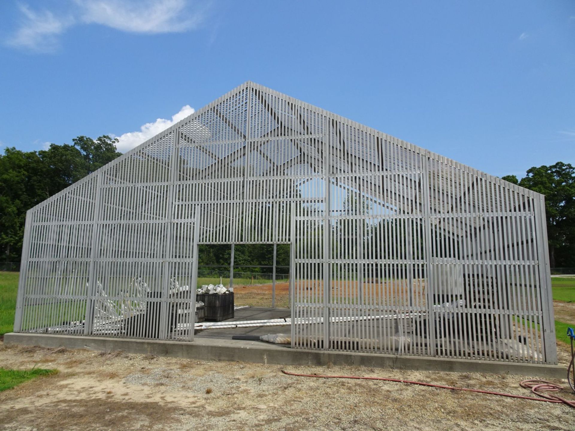 Aluminium Frame 50% Slatted Shade House 30' x 40' approx dimensions - Image 2 of 10