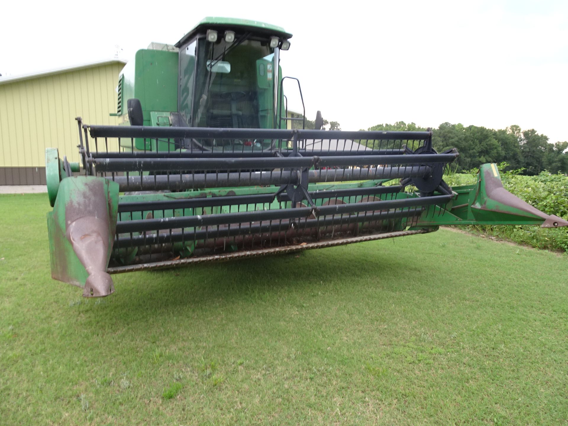 BULK LOT: Lots 39-43 John Deere Hydro Combine w/Grain & Corn Head & 2 Trailers See Auctioneers Note - Image 12 of 37