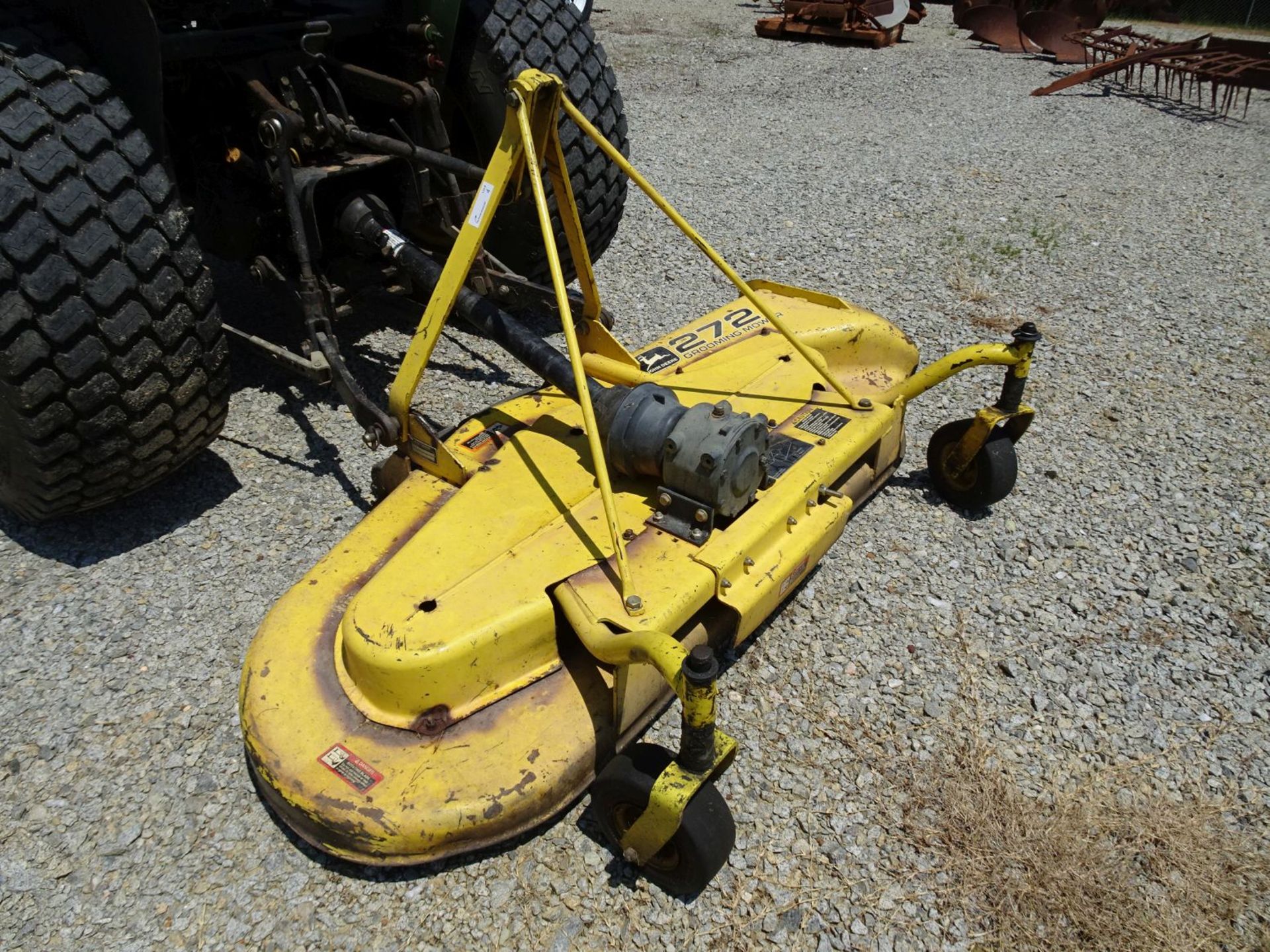 John Deere Model 272 y72" Grooming / Finish Mower Class 1 3 Point Hitch and PTO Drive Shaft - Image 2 of 10