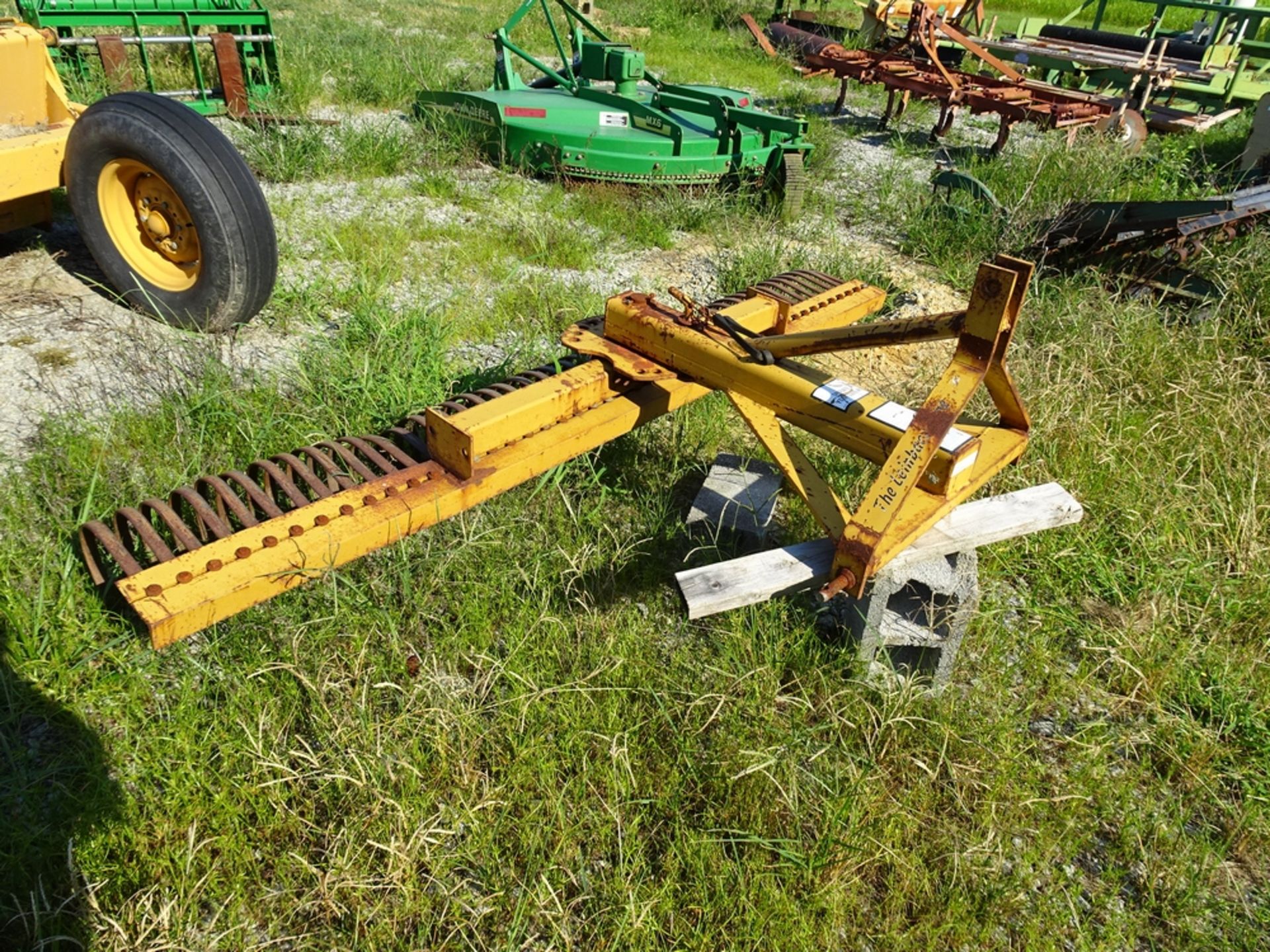 leinbach Machinery Corp "the Leinbach Line" 7' York Rake with class 1 3 point hitch - Image 2 of 5