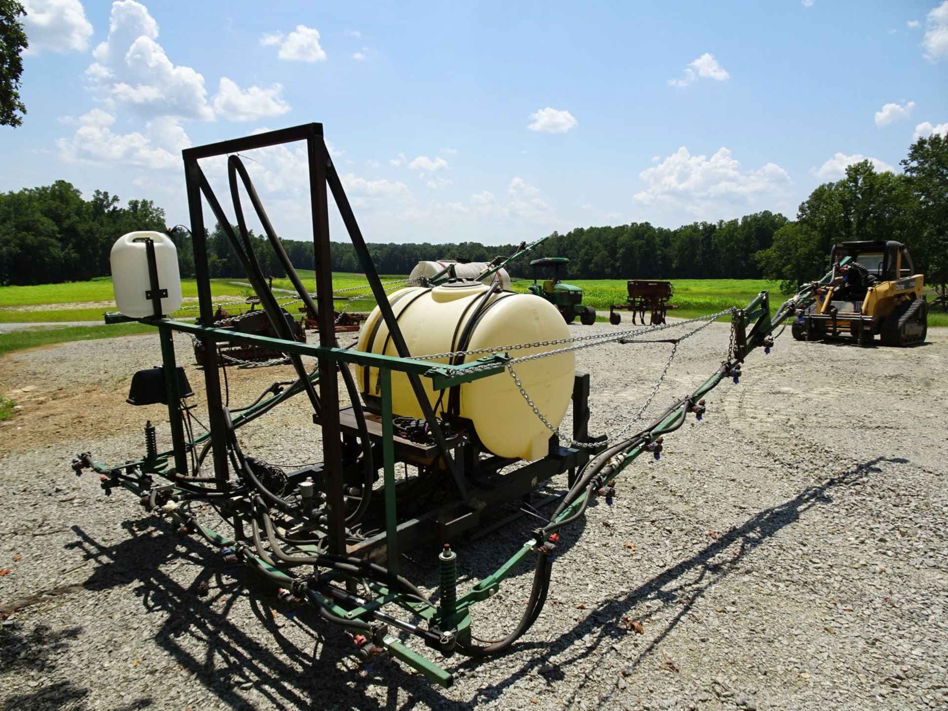 H&H Farm Machinery Company Model 579 3-Point Field Sprayer Approximate Spray Width 36' Over All, - Image 2 of 8