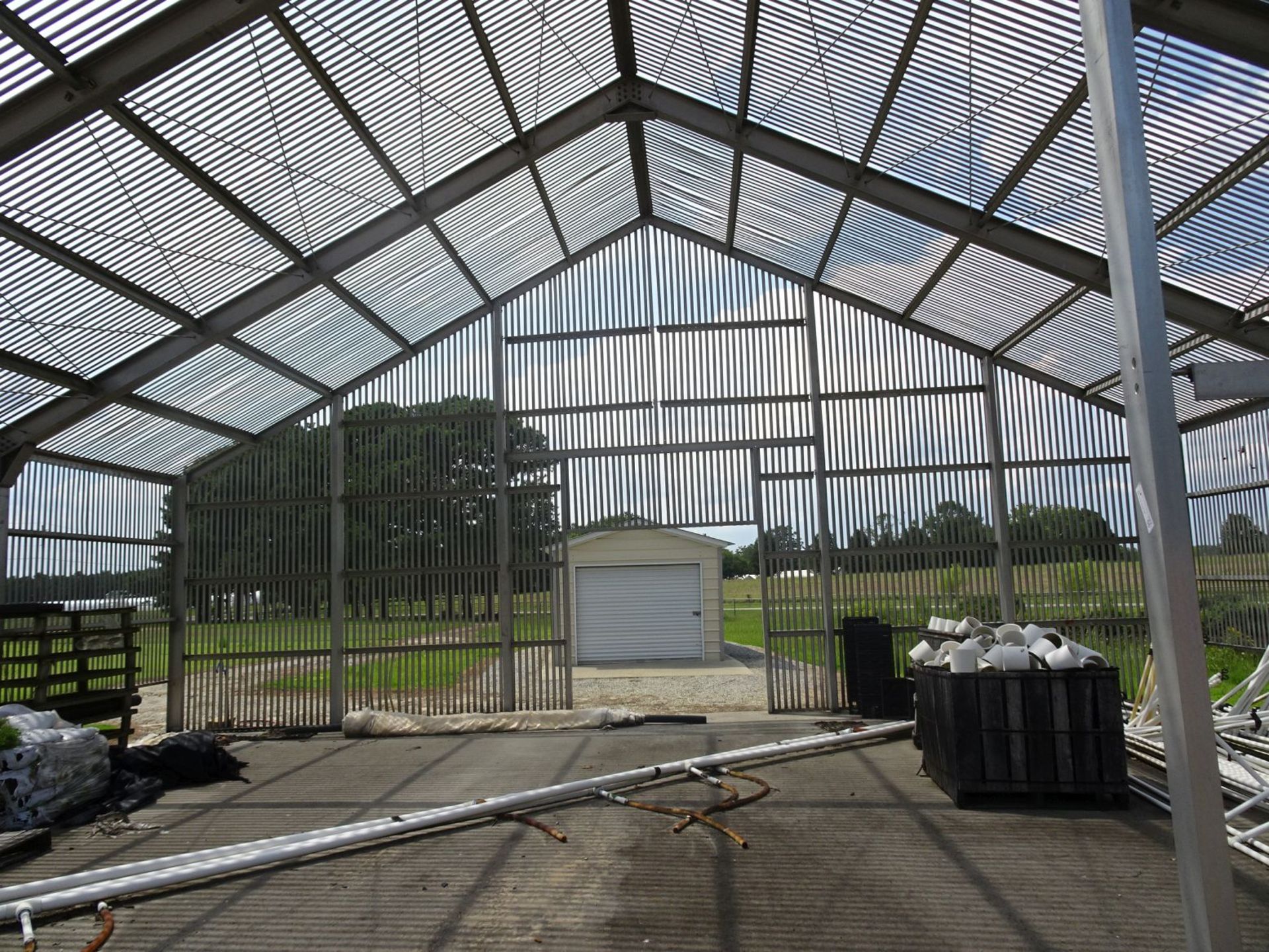 Aluminium Frame 50% Slatted Shade House 30' x 40' approx dimensions - Image 4 of 10