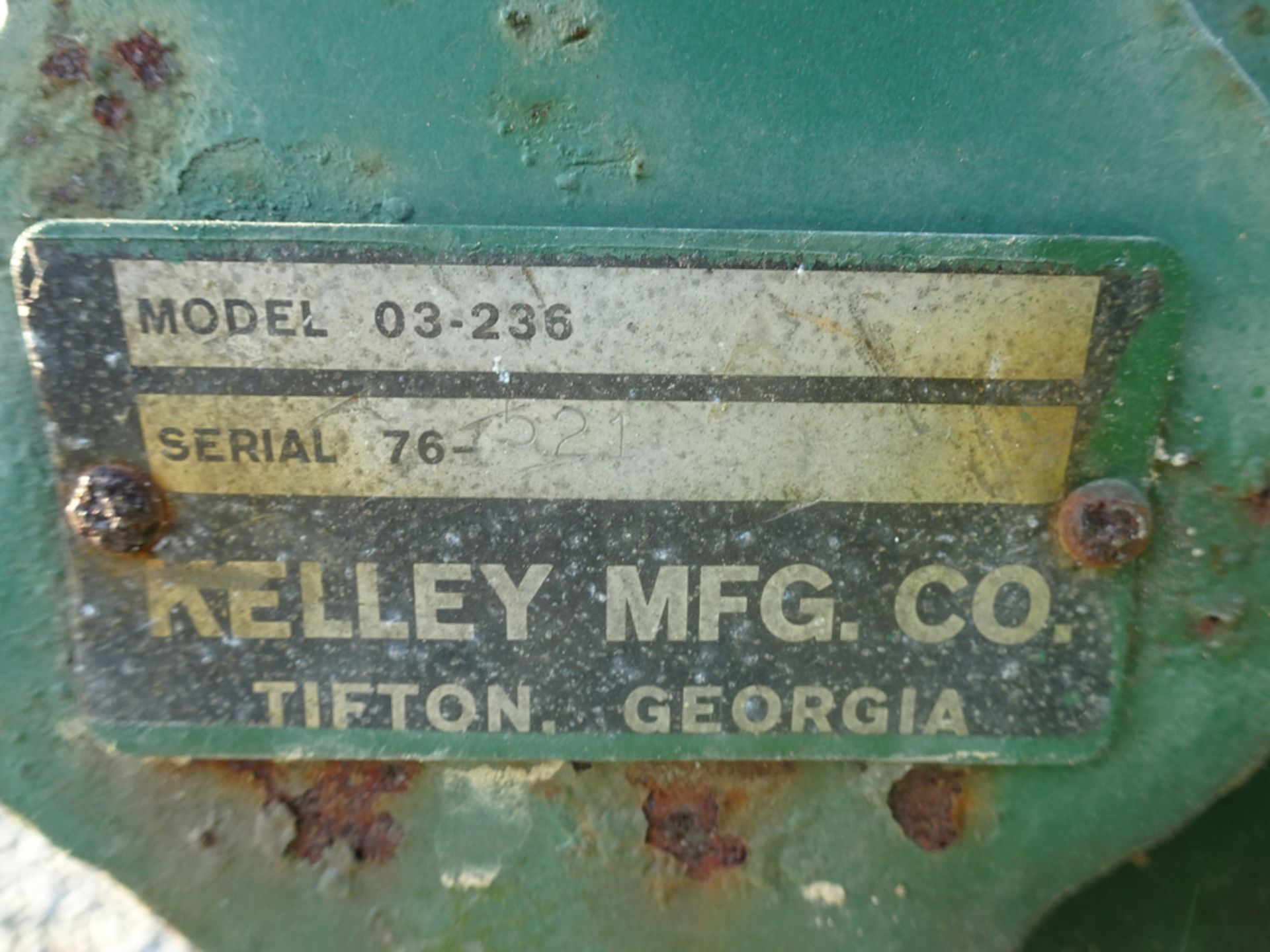 Kelley Mfg Company Model 03-236 2 Row Pull Behind Peanut Digger - Shaker- Inverter sn 76-521 - Image 6 of 8