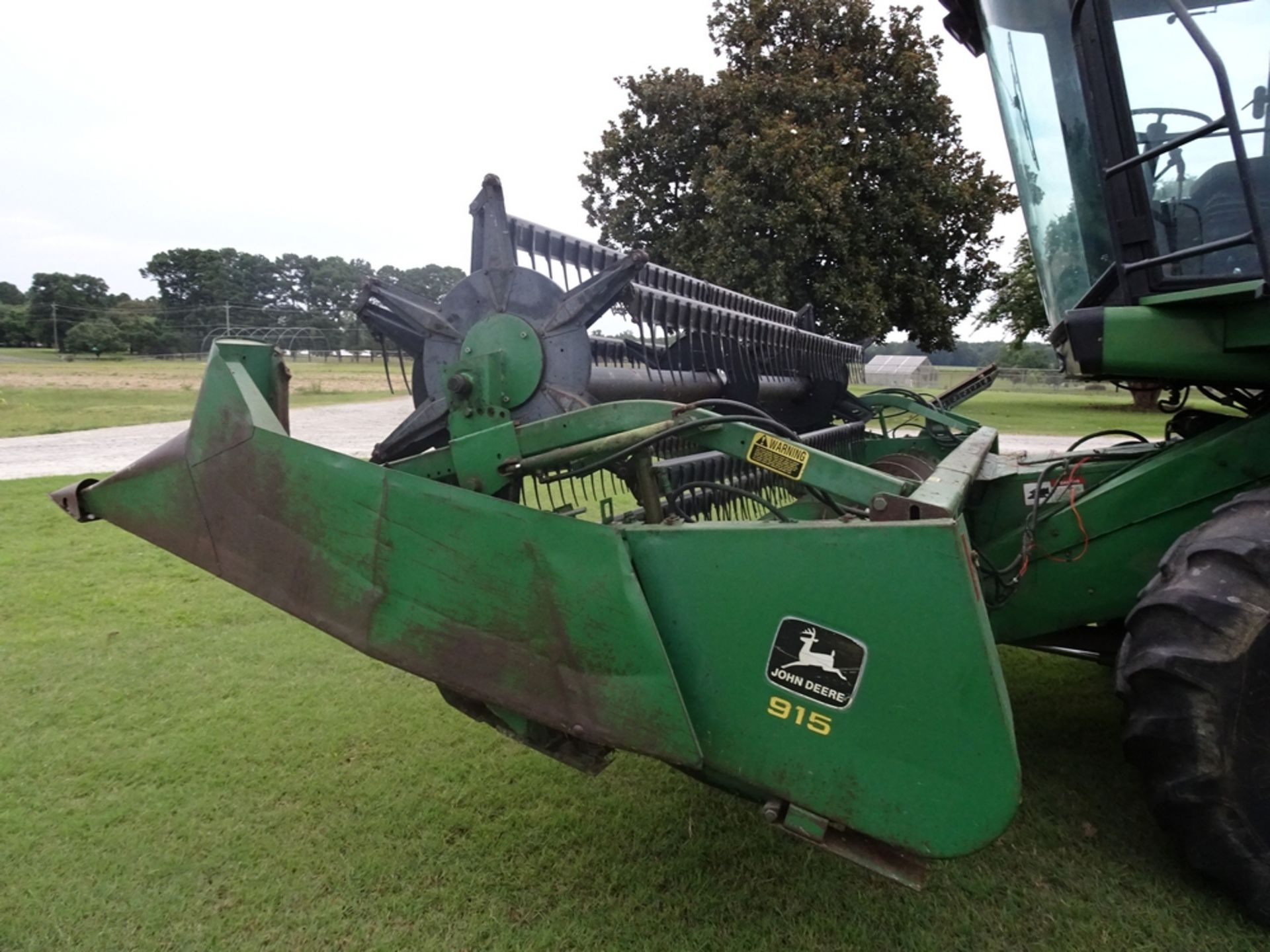 head on combine - Image 7 of 8