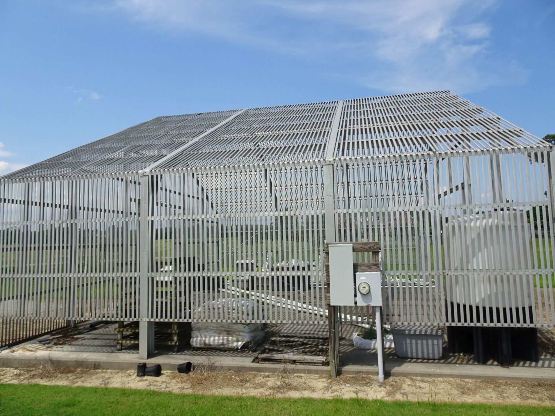 Aluminium Frame 50% Slatted Shade House 30' x 40' approx dimensions - Image 7 of 10