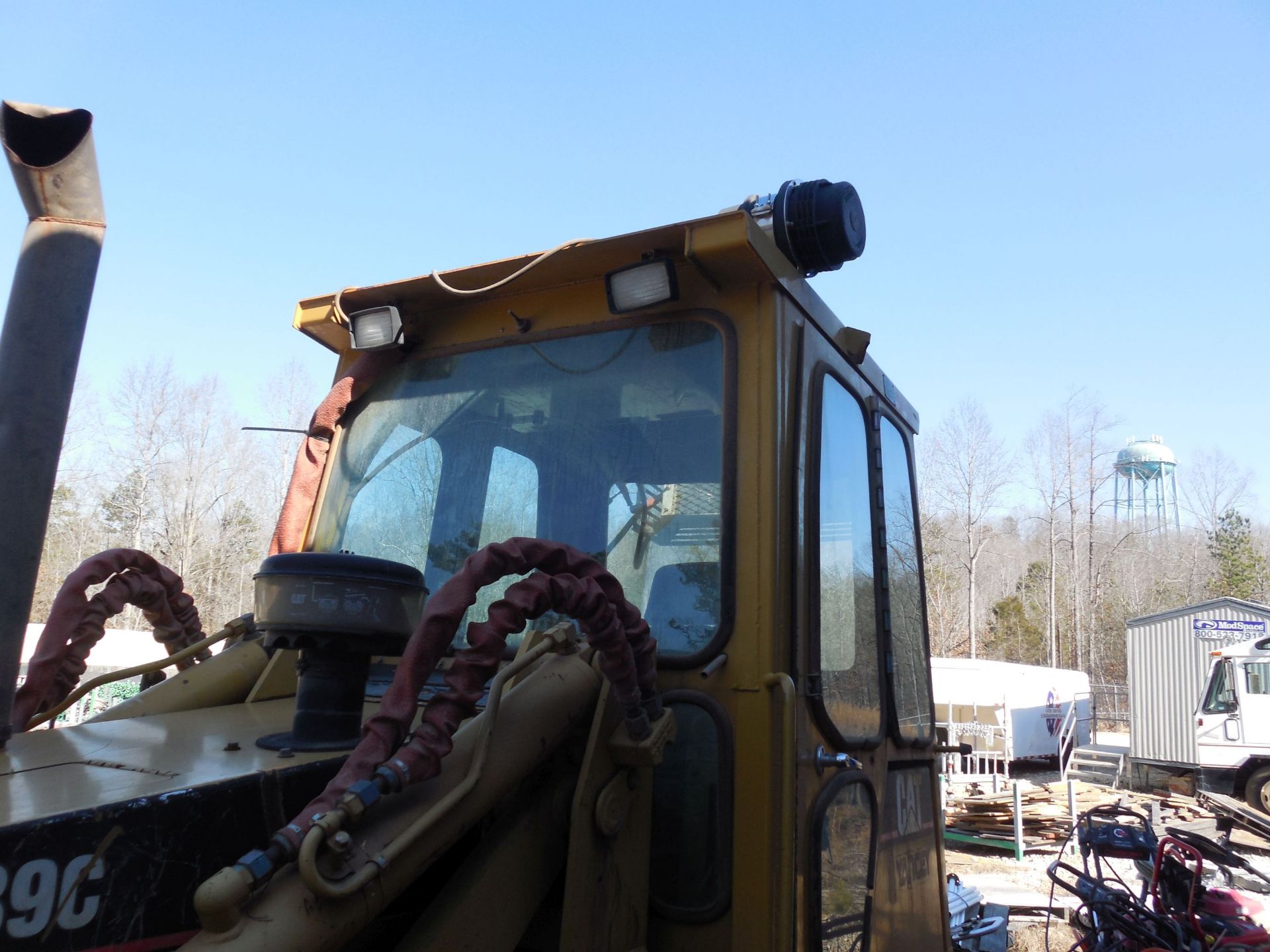 Caterpillar Model 939C Crawler Type Loader - 2022 Hours. **See Auctioneers Note** - Image 9 of 15