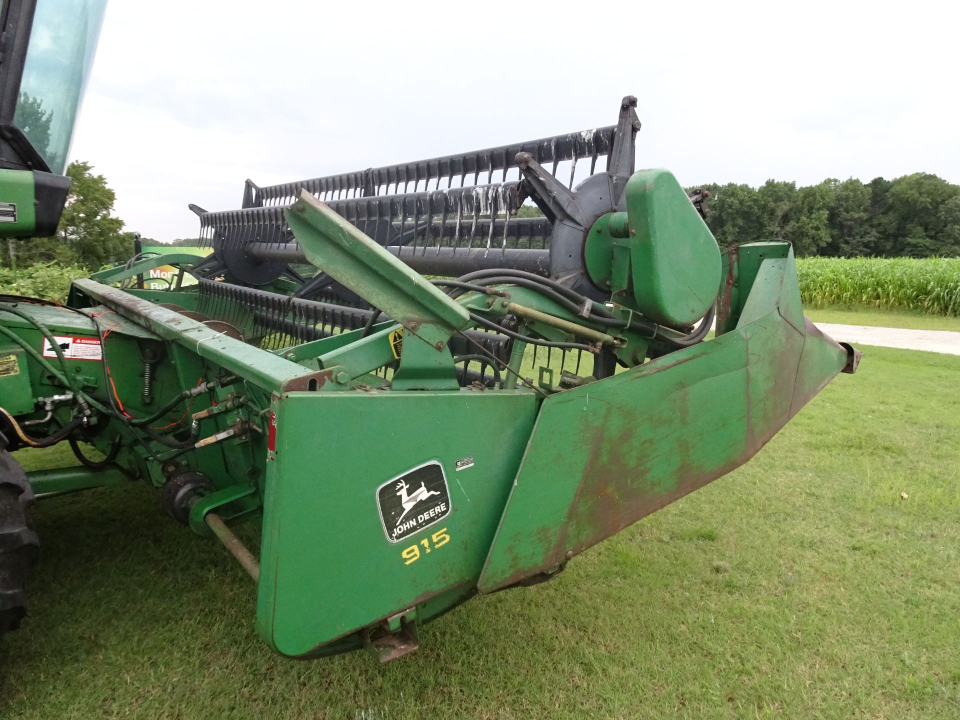 BULK LOT: Lots 39-43 John Deere Hydro Combine w/Grain & Corn Head & 2 Trailers See Auctioneers Note - Image 15 of 37