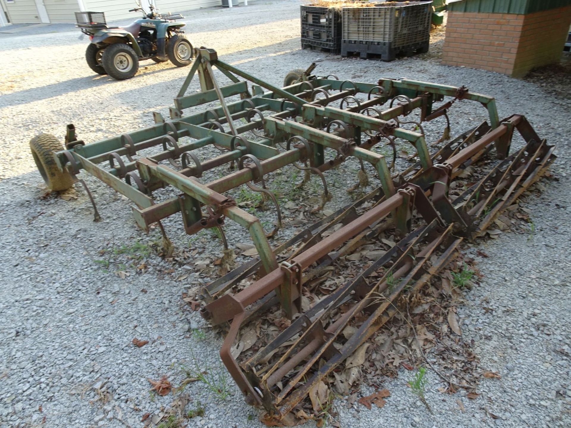 Kelley Manufacturing Co 10' Spring Tine Cultivator With (2) Rolling Baskets