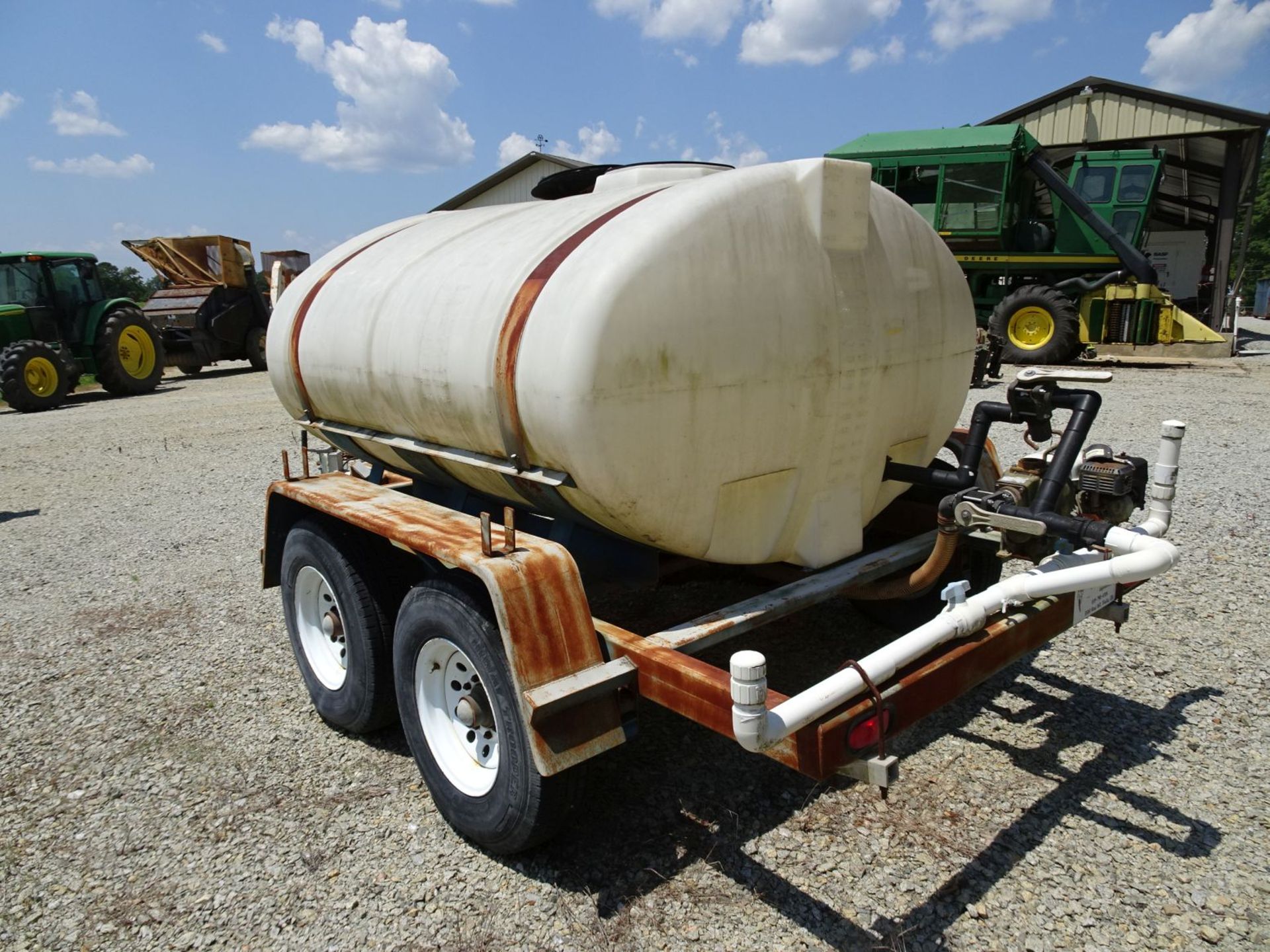 Dual Axle Tow Behind Water Distribution Trailer With 600 Gallon Capacity Tank and Honda Model - Image 2 of 8