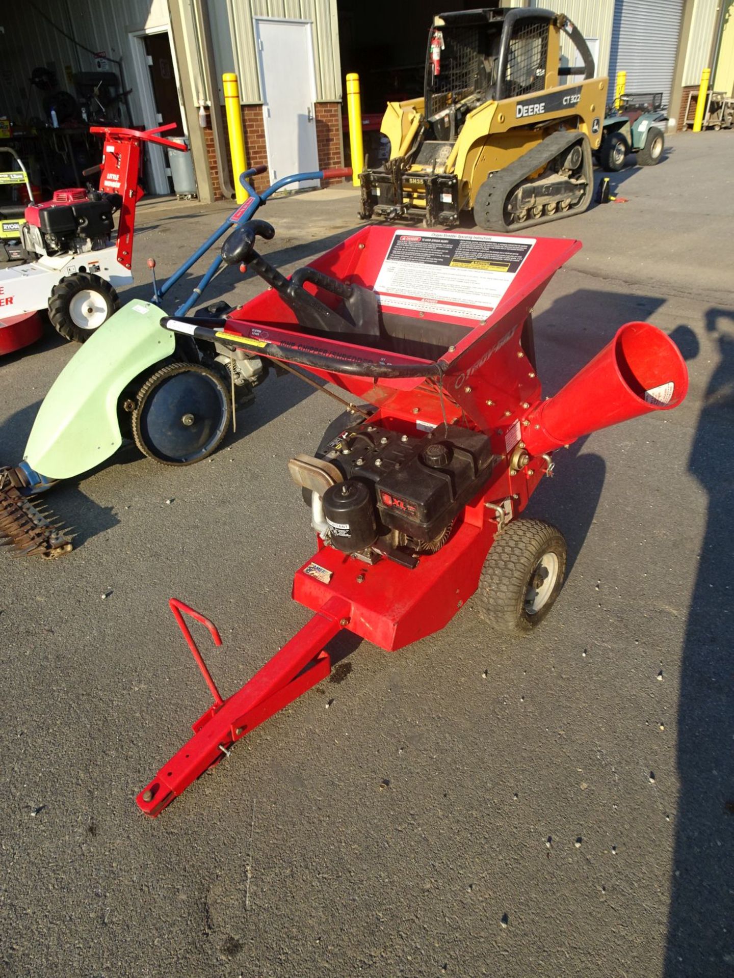 Troy-Bilt (Graden Way Inc) Model 47024 Tow Behind 10 HP Chipper / Shredder sn 470240105257