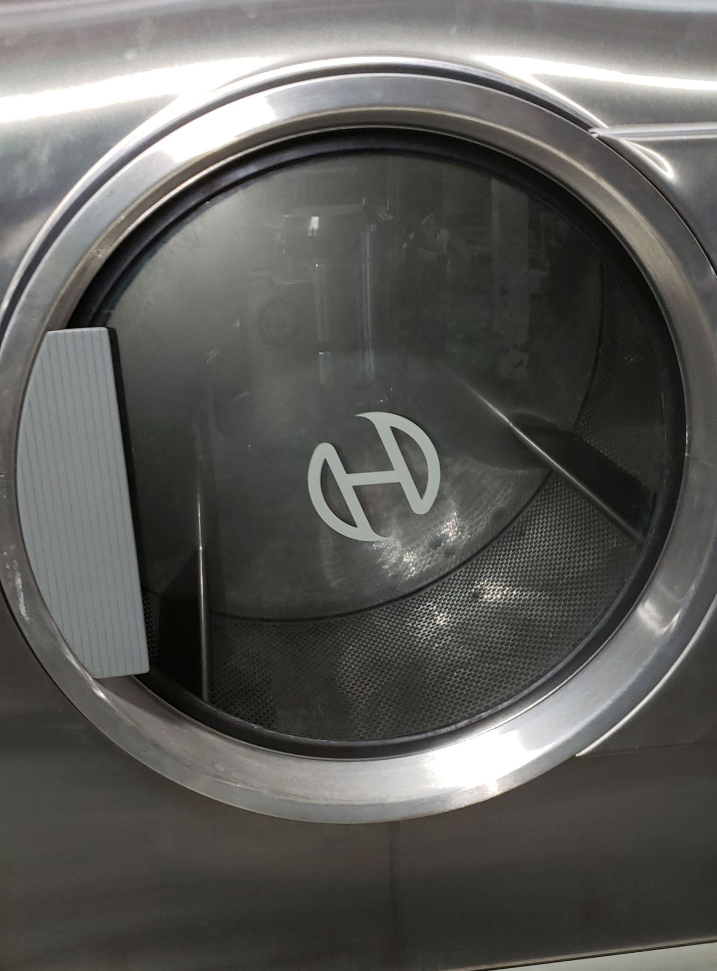 Huebsch washing machine - Image 3 of 13