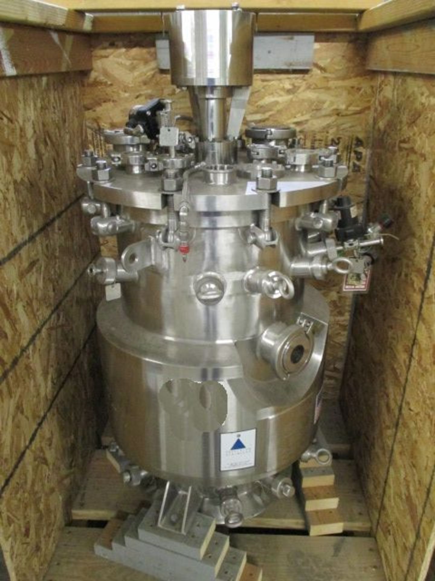 75 Liter Precision reactor, 316L stainless steel construction,