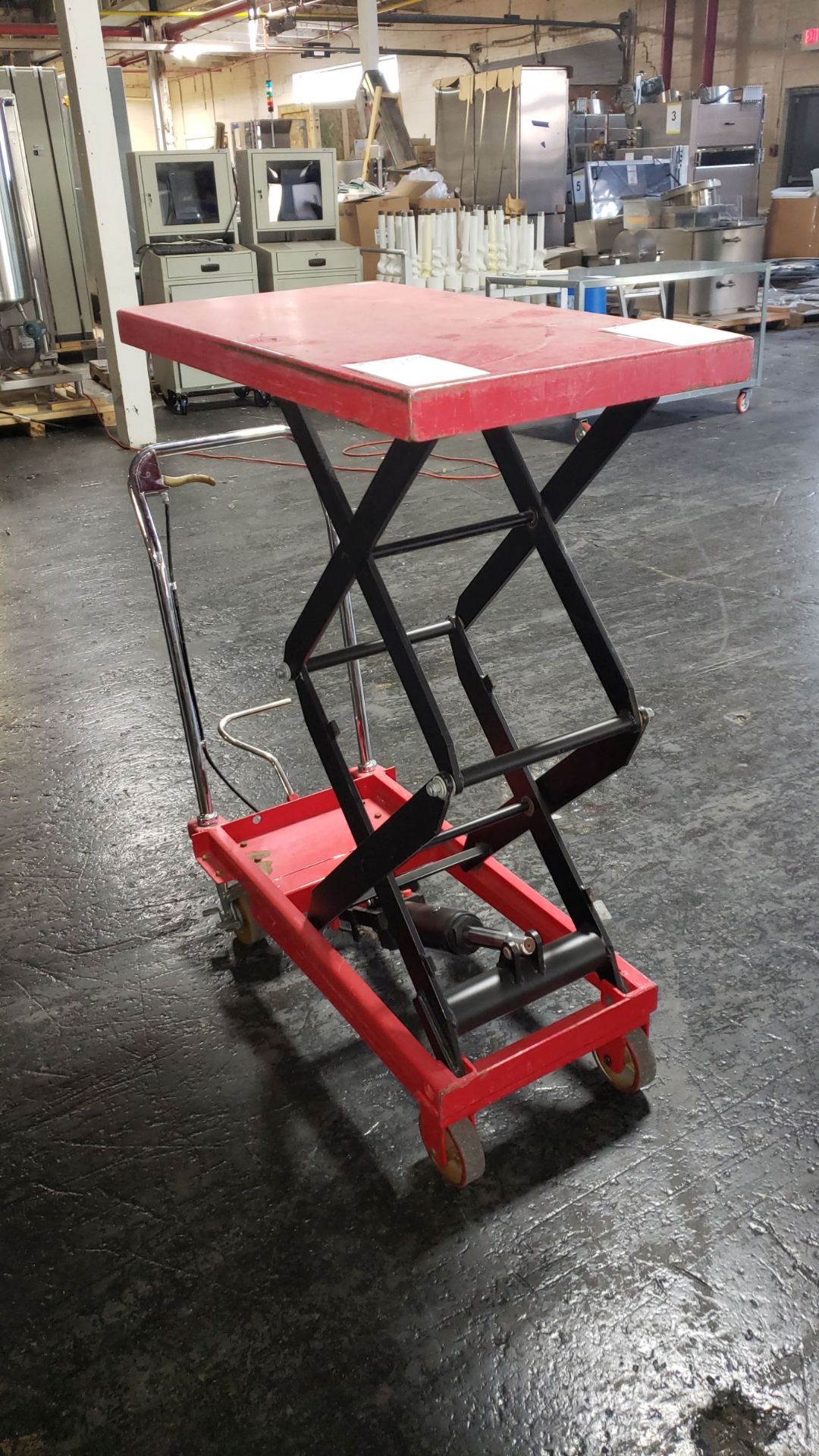 20" x 36" Doverco Lift Table, C/S - Image 4 of 4