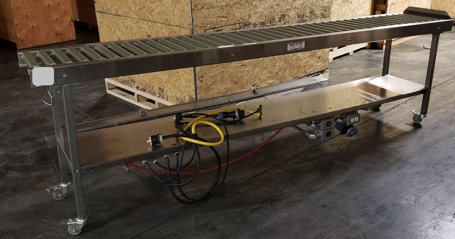 Multiveyor roller conveyor, 14.5" Wide rollers, 120" long