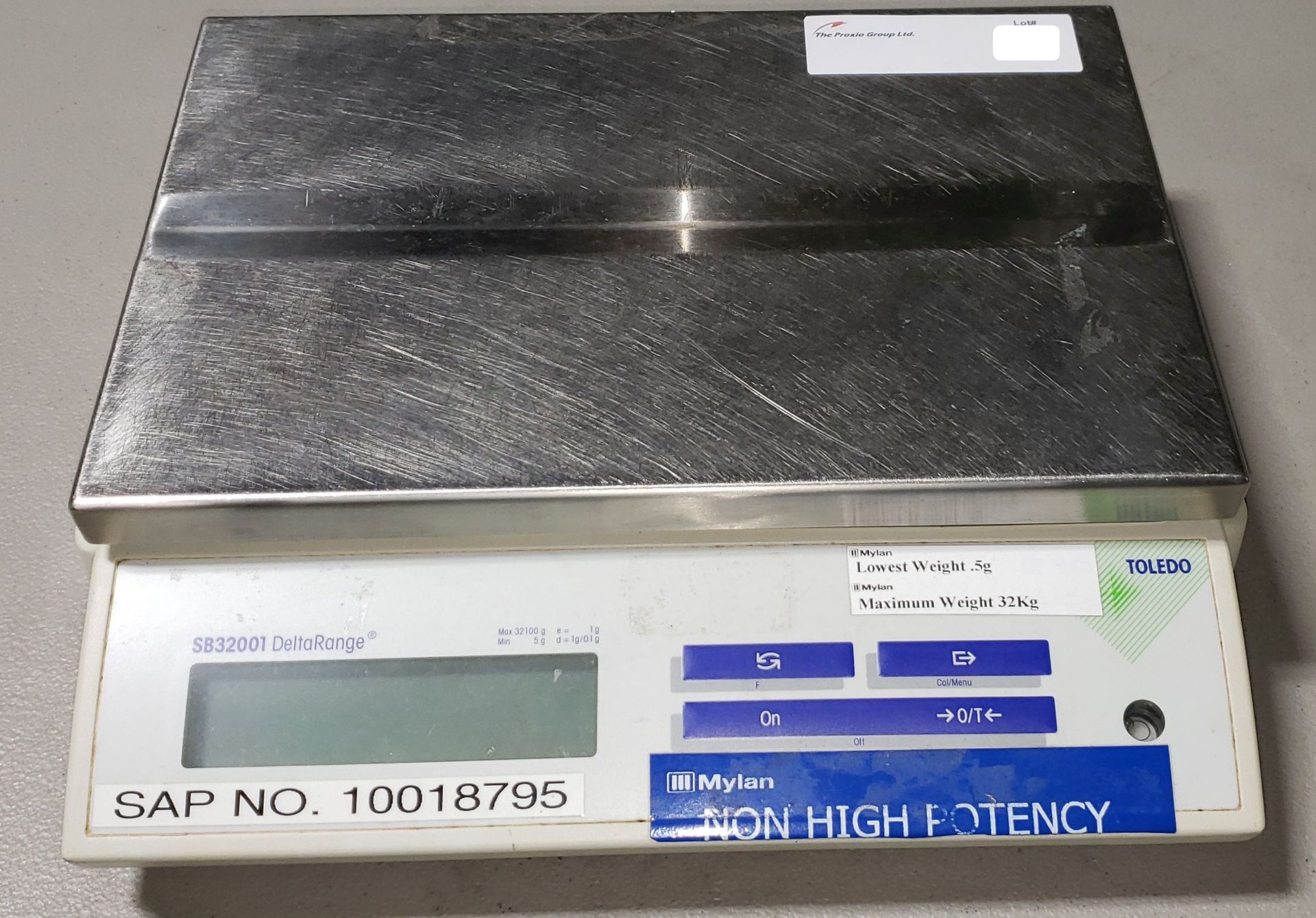 Mettler Toledo laboratory scale, model SB32001