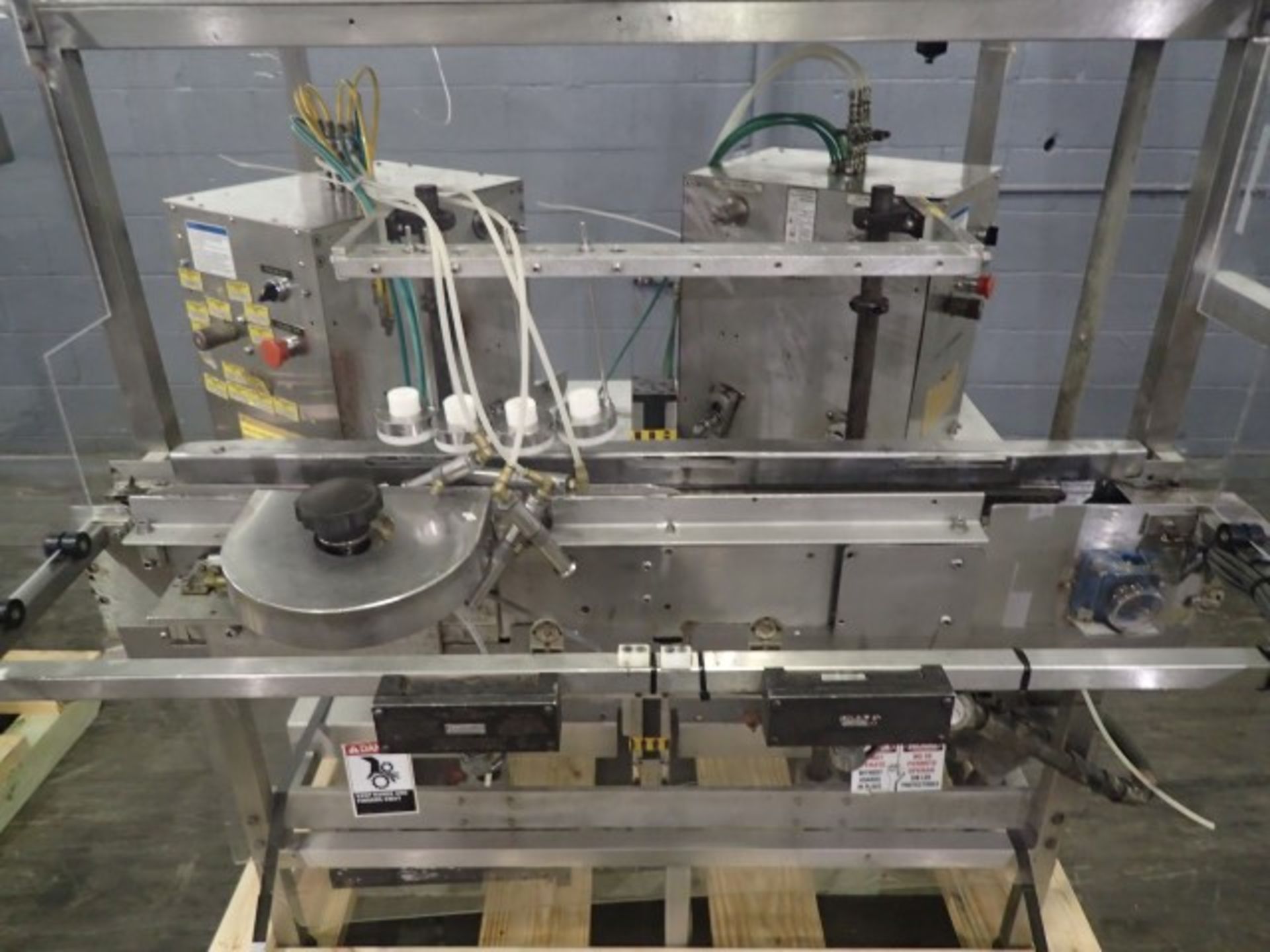 Filamatic filler with (2) model DAB-A-8-4 filling pumps, serial #'s 020800, 020801. - Image 6 of 10