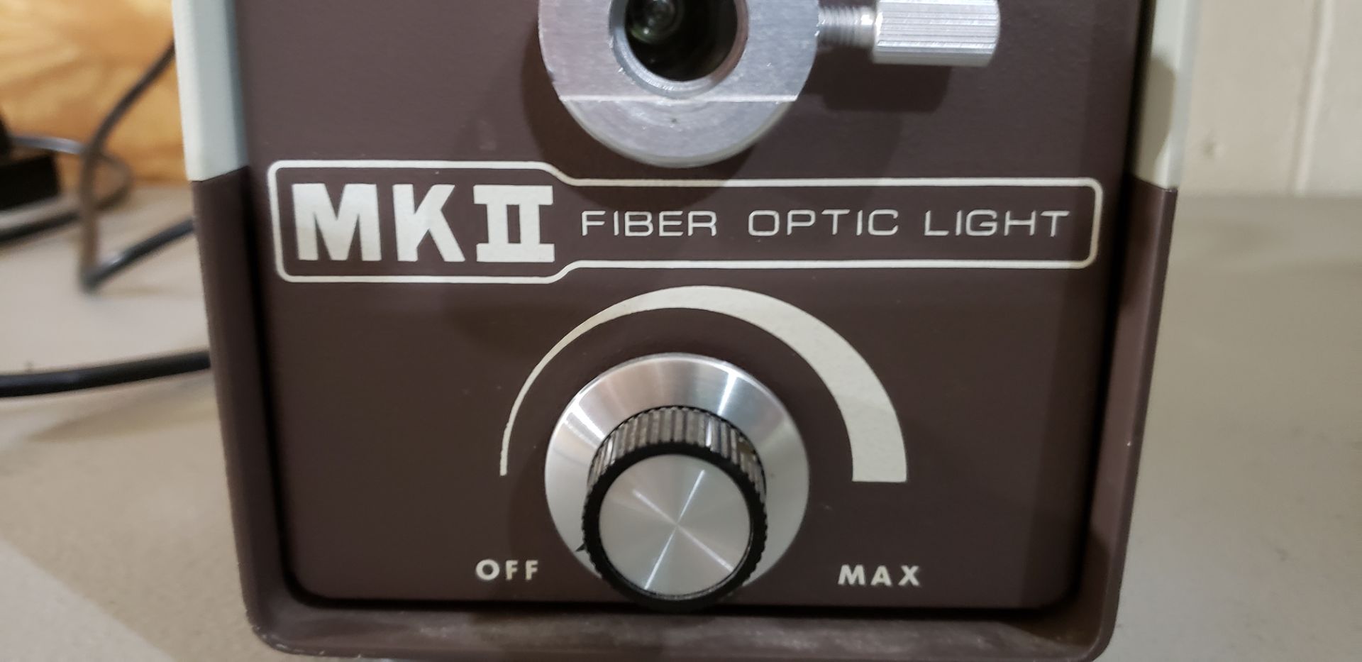 Nikon Light Source, model MKII, fiberoptic light. - Image 3 of 5