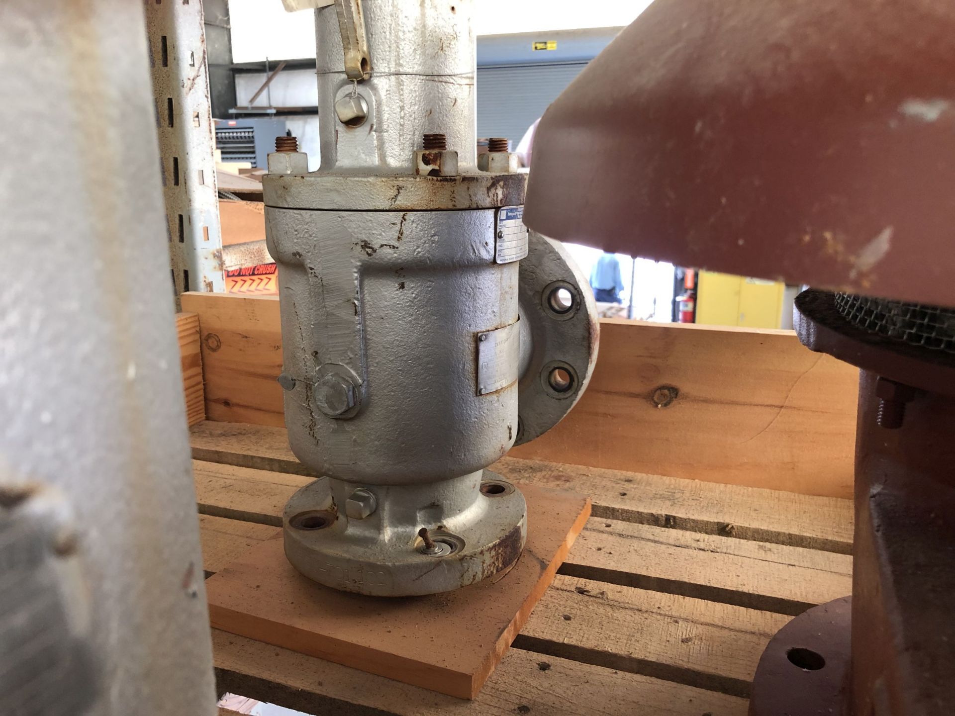 Lot of Various Sized Pressure Safety Valves - Image 8 of 8