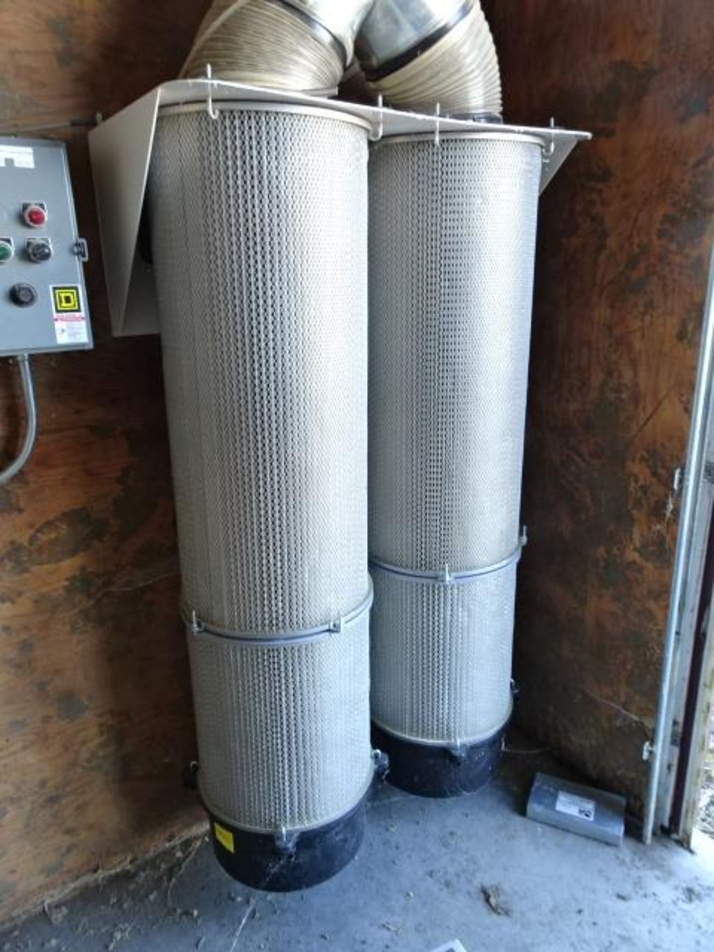 (1) 7.5 HP Cyclone Style Dust Collection System With Remote Dual Filtration System - Image 2 of 2