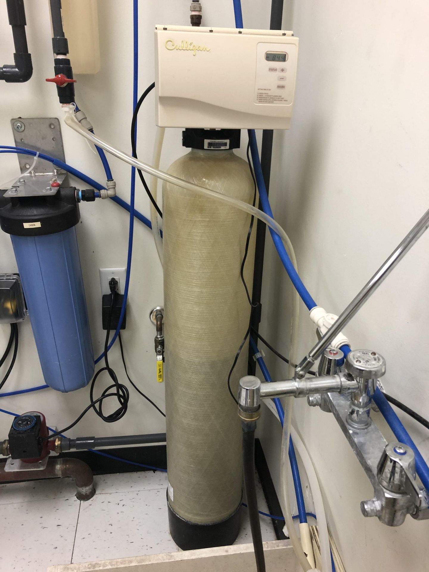 Culligan Water System, Model B-1L Plus. Production rate per Day @77 ...