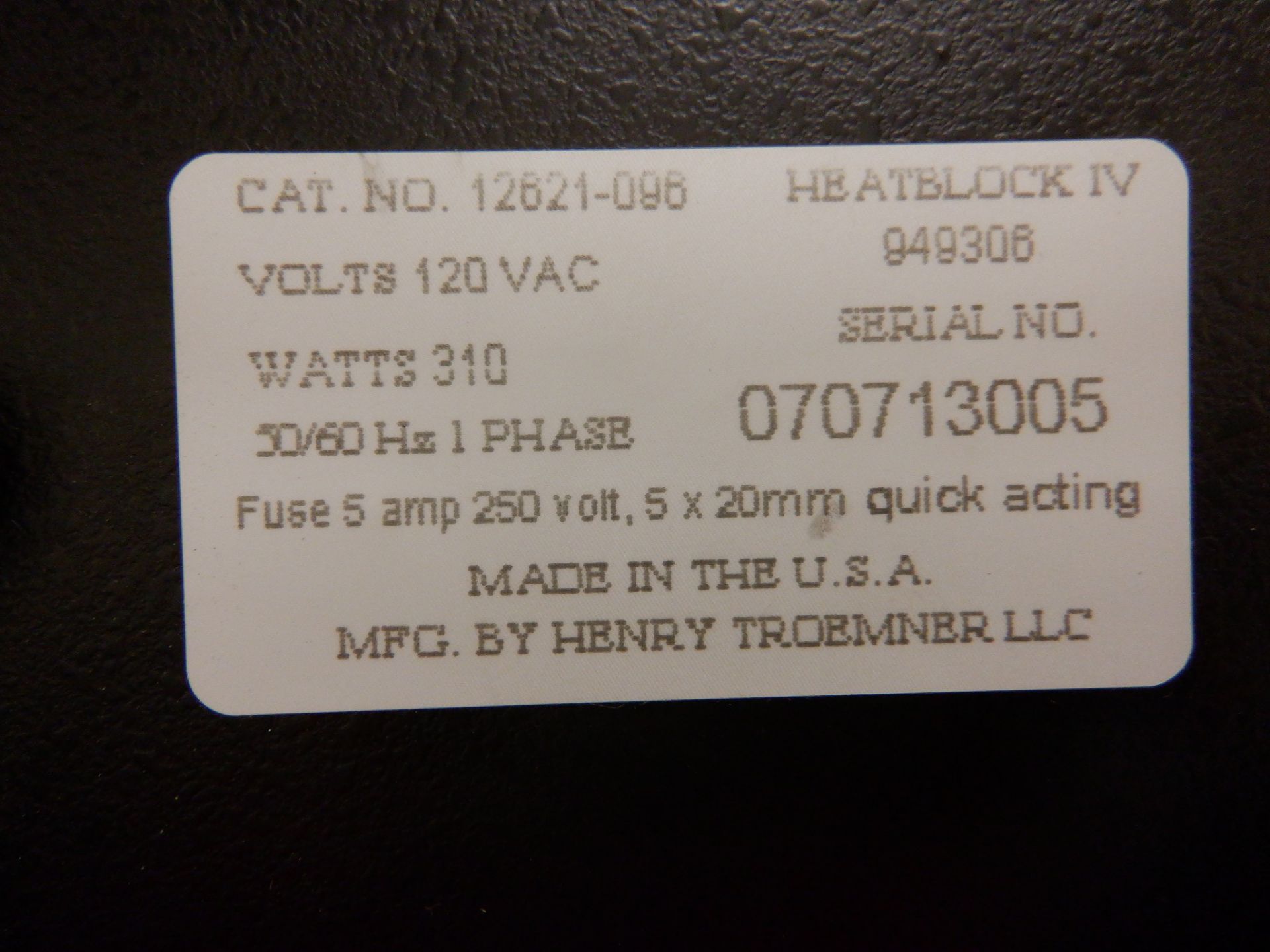 VWR Digital Heatblock IV, serial 070713005, 120VAC/1ph/50-60Hz. - Image 2 of 2