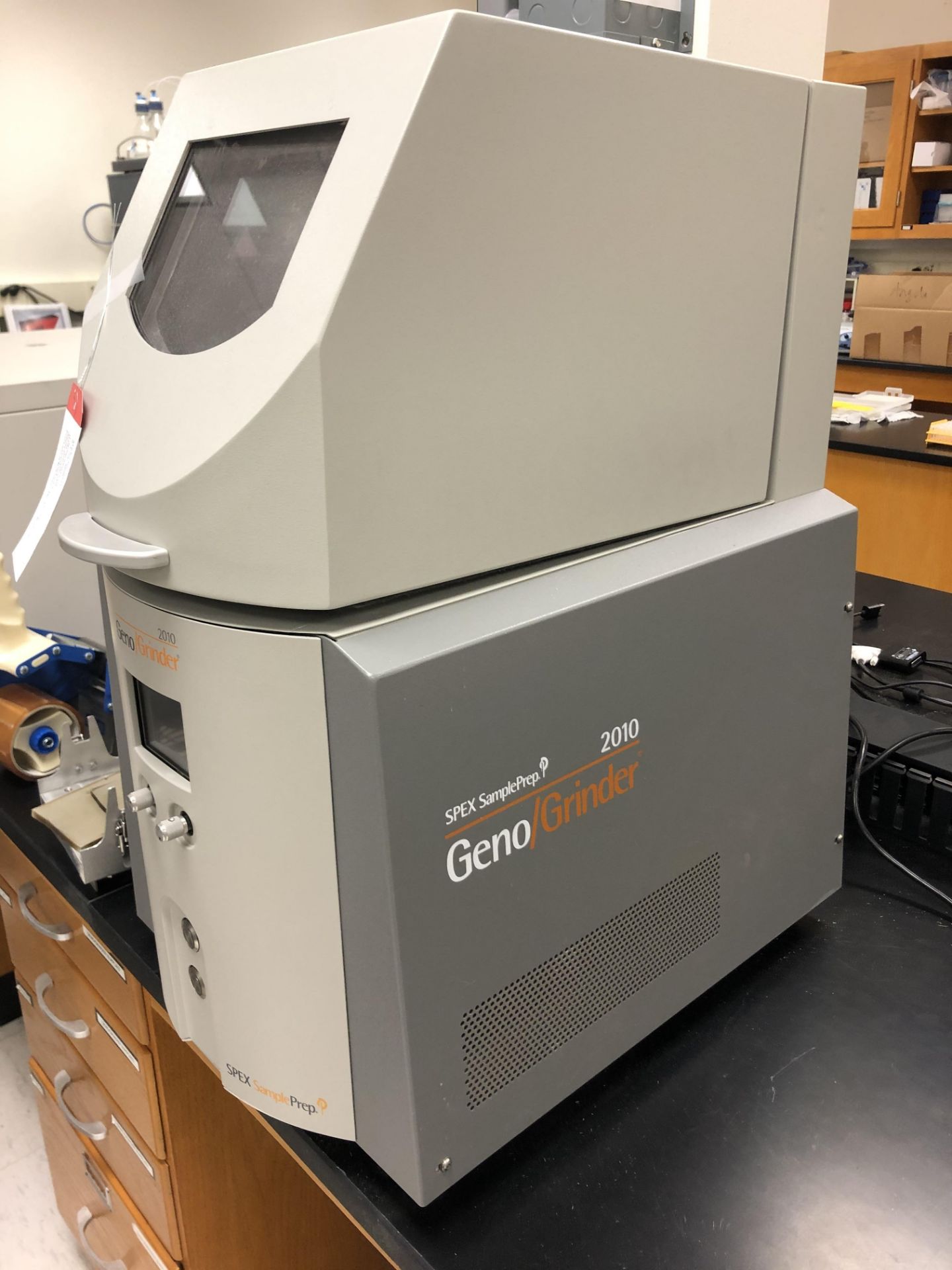 Geno Grinder 2010 - Automated Tissue Homogenizer and Cell Lyser - Image 5 of 7