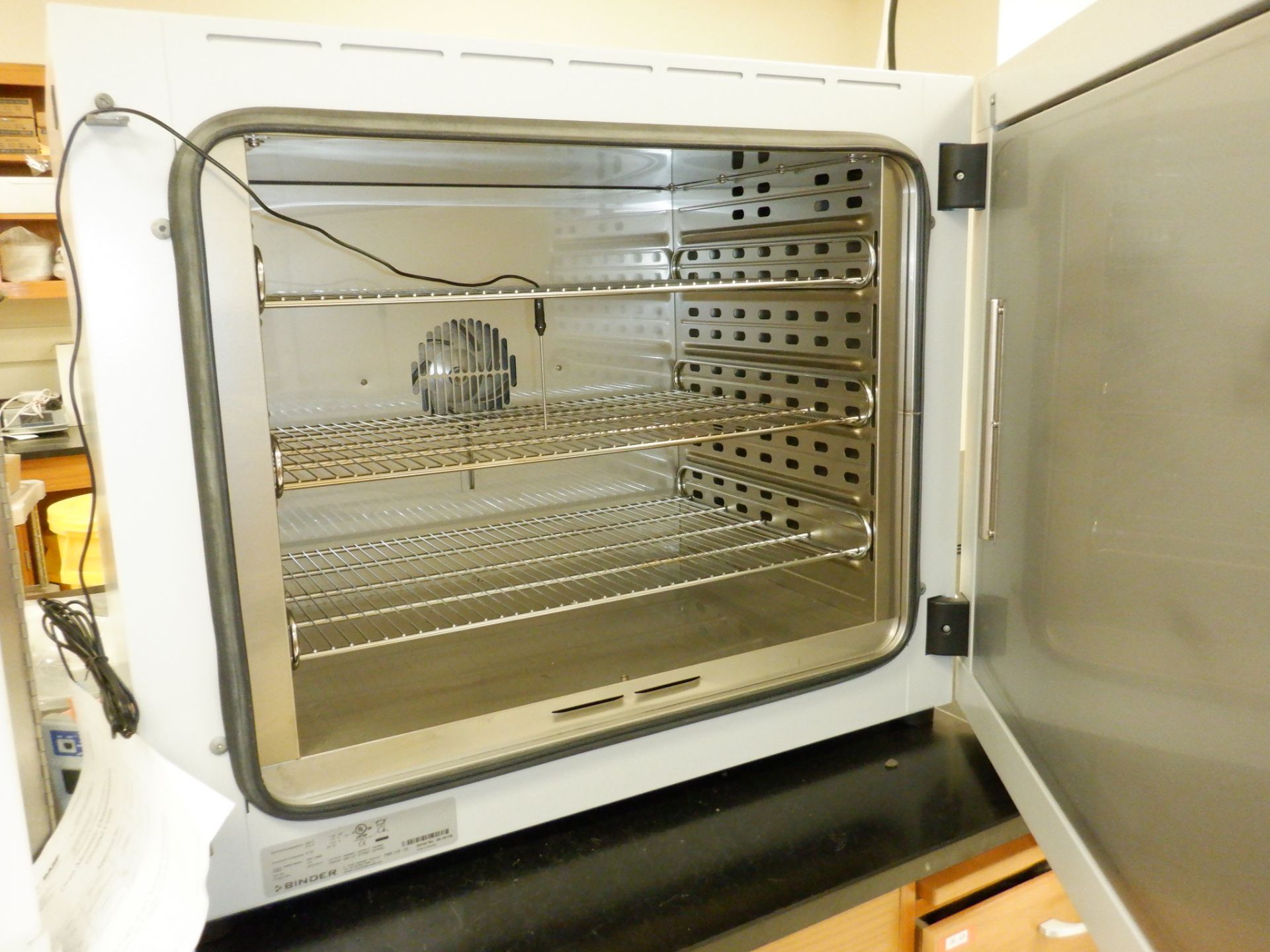 Binder Oven, Bench Top Model FED 115-UL, nominal Temp 300 deg C, (572 deg F) 115V/14A.60Hz, - Image 2 of 3