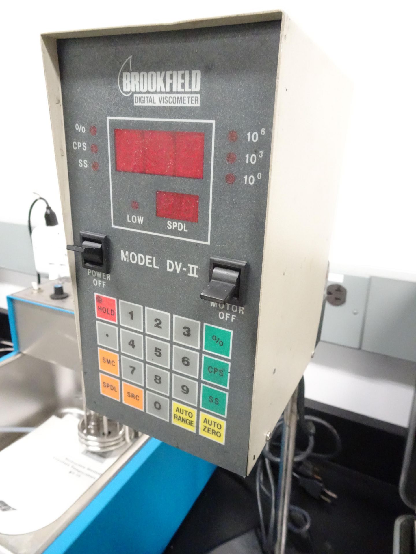 Brookfield Model HBTDV-II Viscometer , sn D20776 With Stand, Case, and Brookfield HA/HB Spindle Set - Image 5 of 9