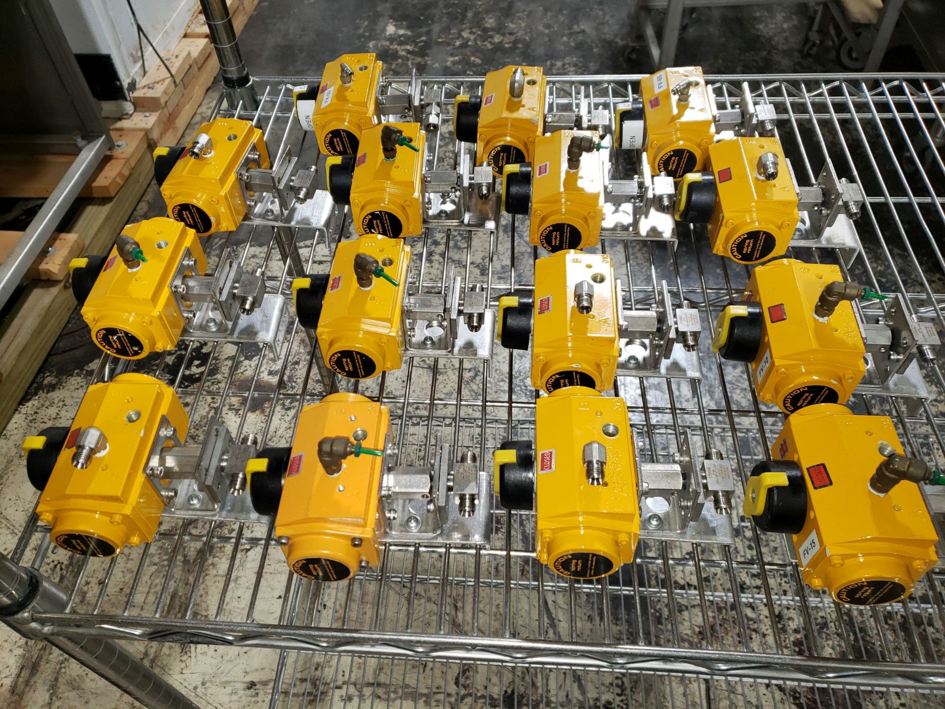 Lot of (15) 2 Way Pneumatic Spring Return Actuator Valve, model 24VM - Image 11 of 11