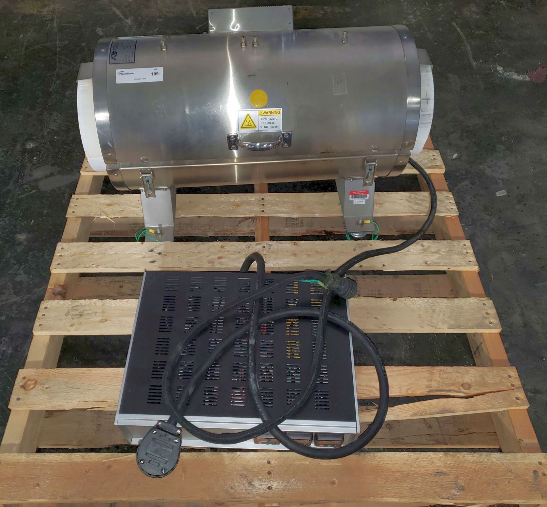 Used Applied Test Systems (ATS) Furnace with controller. Series: 3210, Watts: 6600; Voltage: 208V;