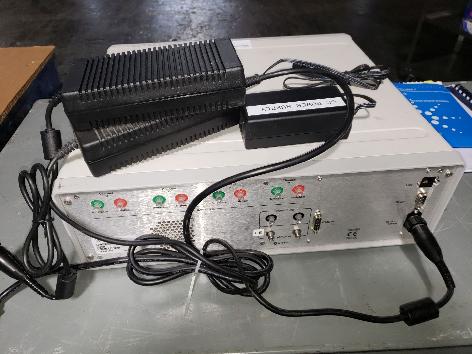 Agilent Micro Gas Chromatograph , model 3000A, with power cord, manuals and software - Image 6 of 9