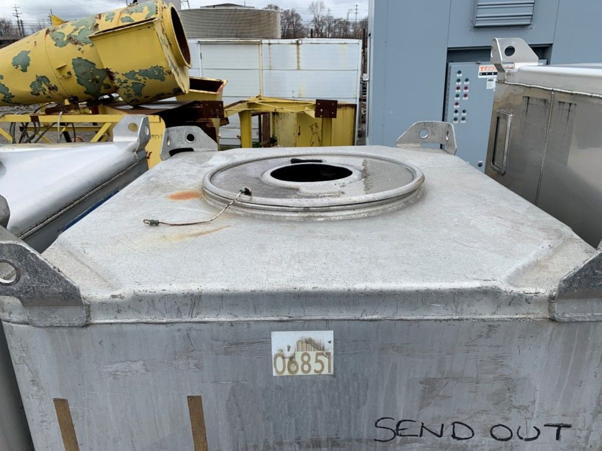 74 Cu Ft Tote Systems tote bin, aluminum construction, approximately 48" x 42" x 60" straight side. - Image 2 of 6