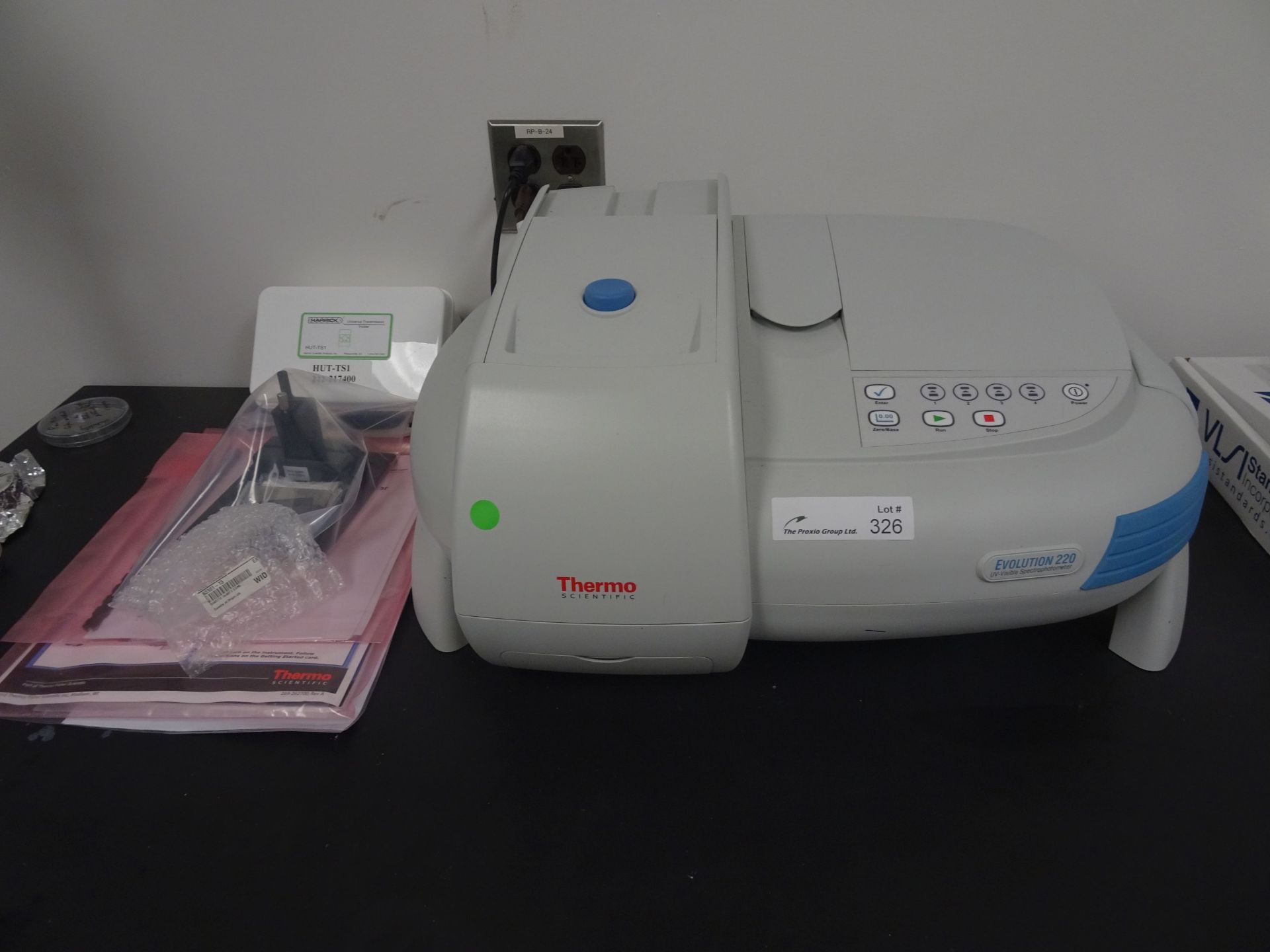 Thermo Scientific Evolution 220 UV-VIS Spectrophotometer, - Image 5 of 14