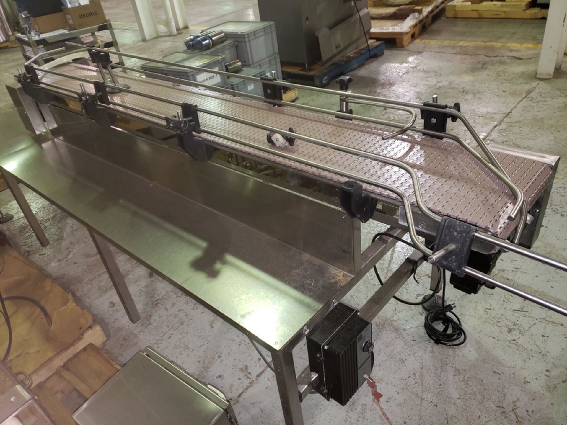 McKenzie Surge slat conveyor, 2x 6"W x 96"L, mounted on a s/s tabletop, 110 volts - Image 6 of 12