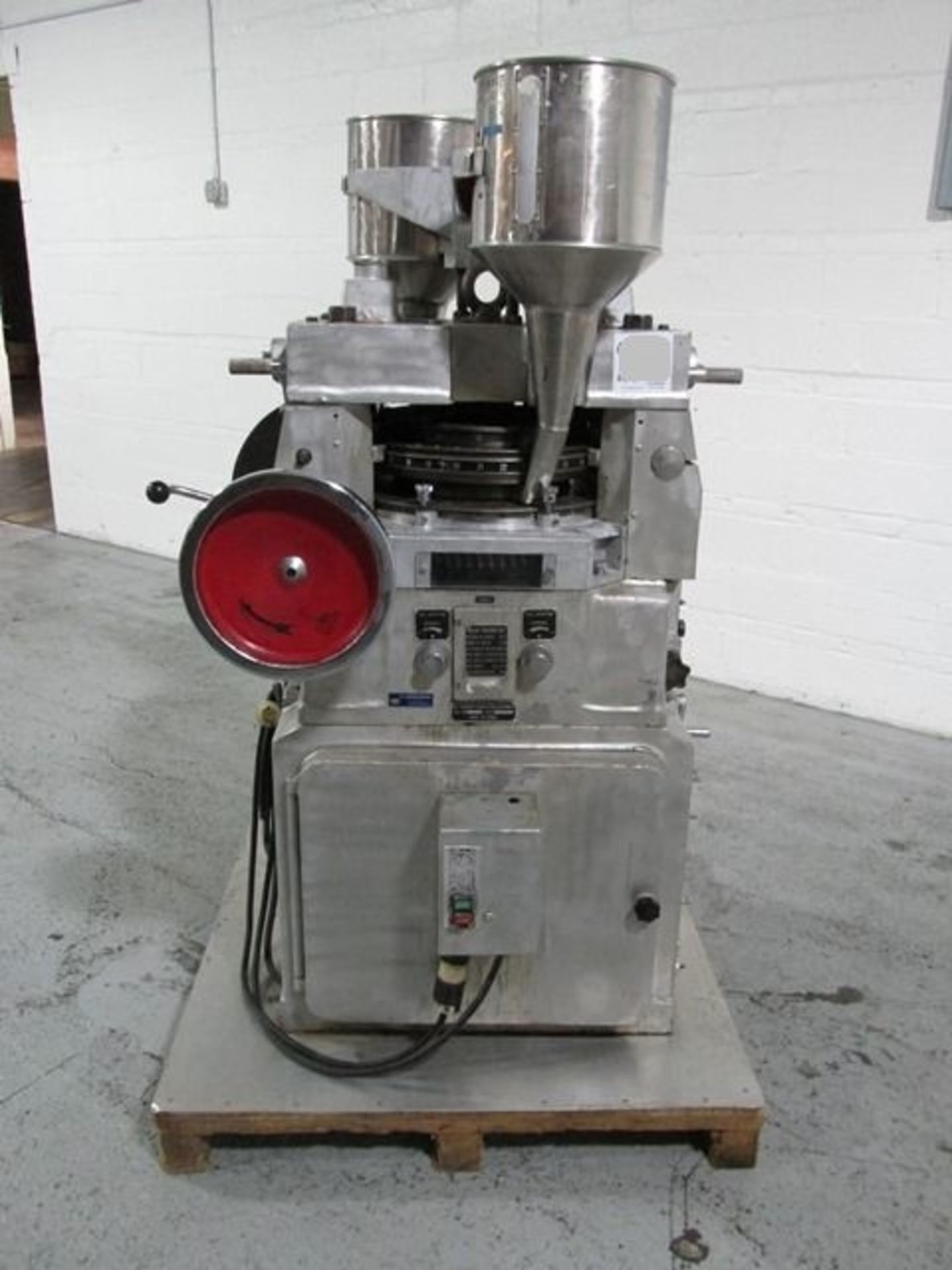 ZP rotary tablet press, model ZP37, 37 station, 60 KN compression pressure, double sided, 12 mm max