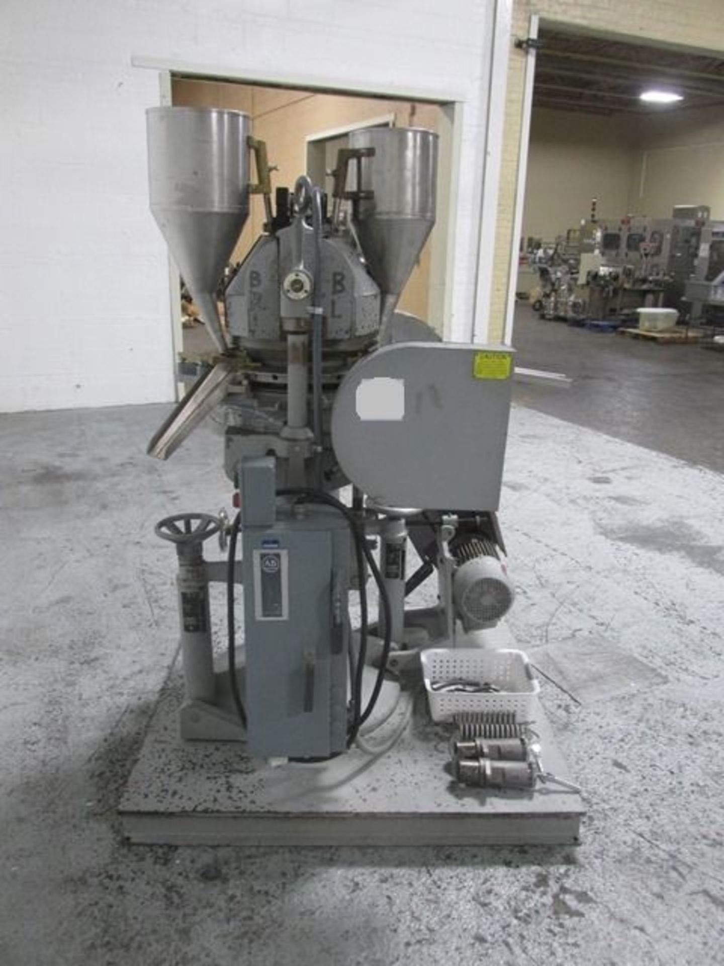 Stokes rotary tablet press. model 900-513-2, 27 station, double sided, keyed upper punch guides, - Image 2 of 16