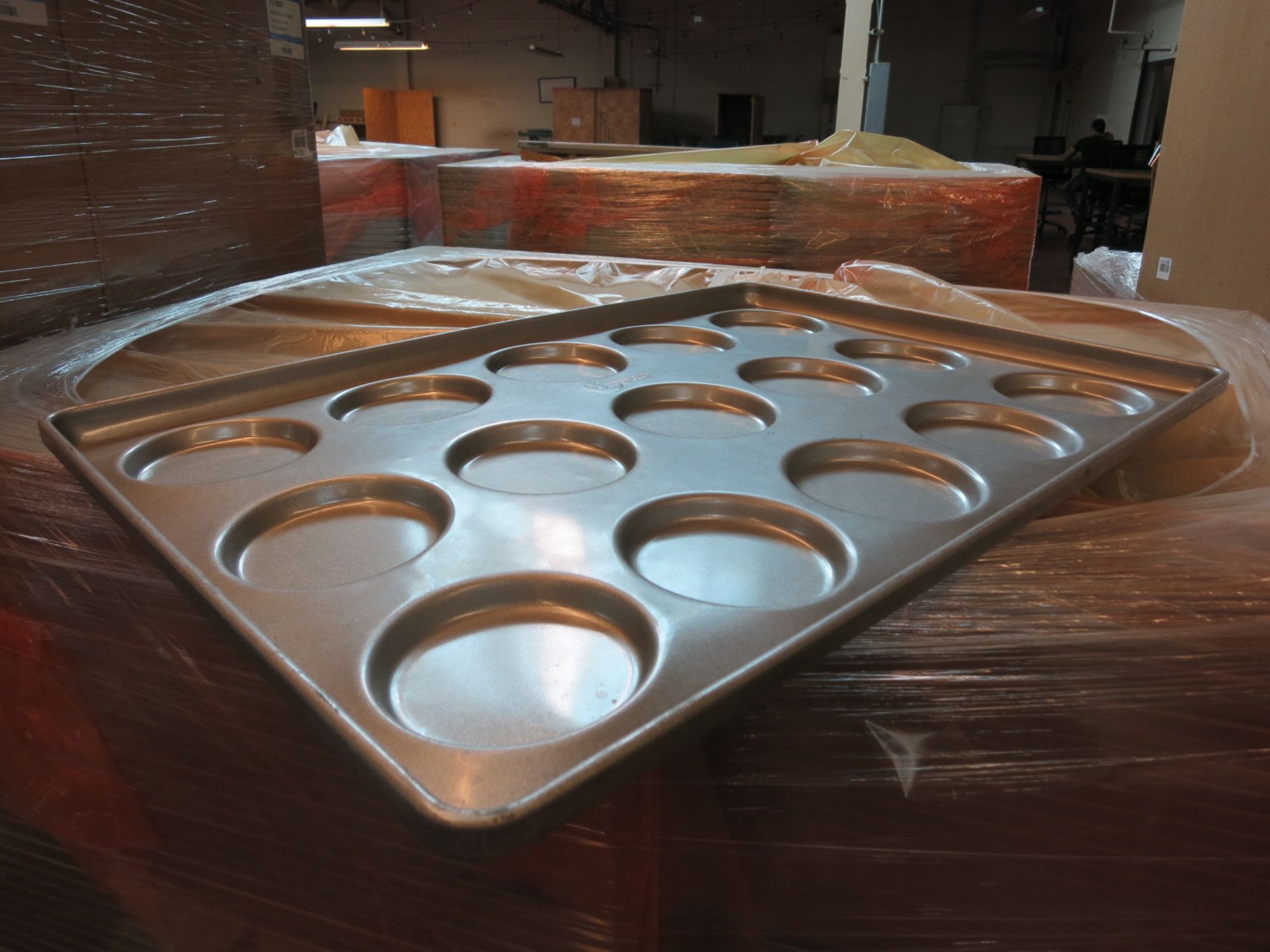 Baking Pans - Image 2 of 3