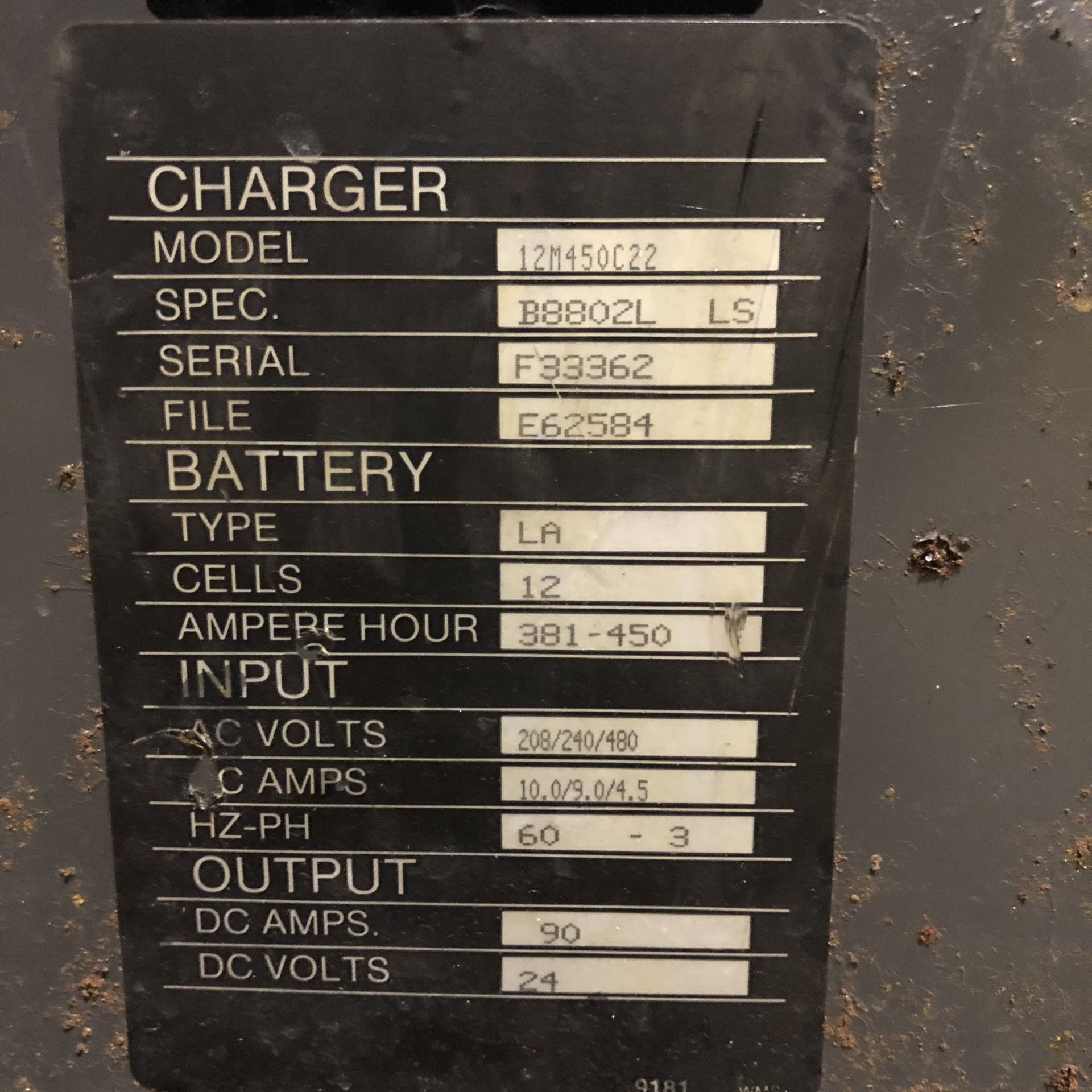 Battery Charger - Image 5 of 5