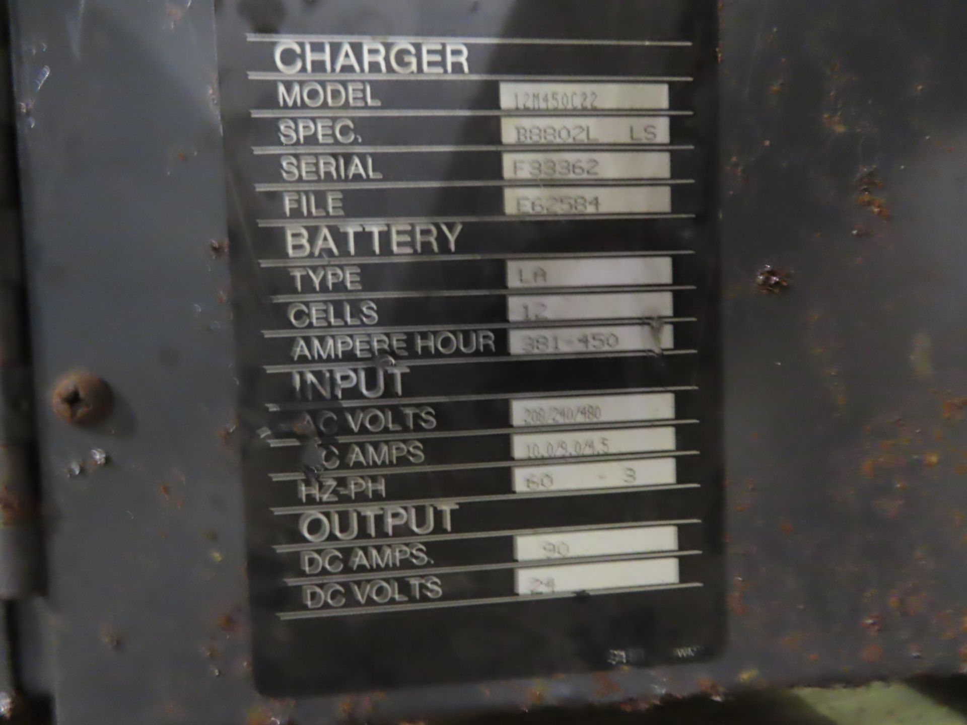 Battery Charger - Image 4 of 5