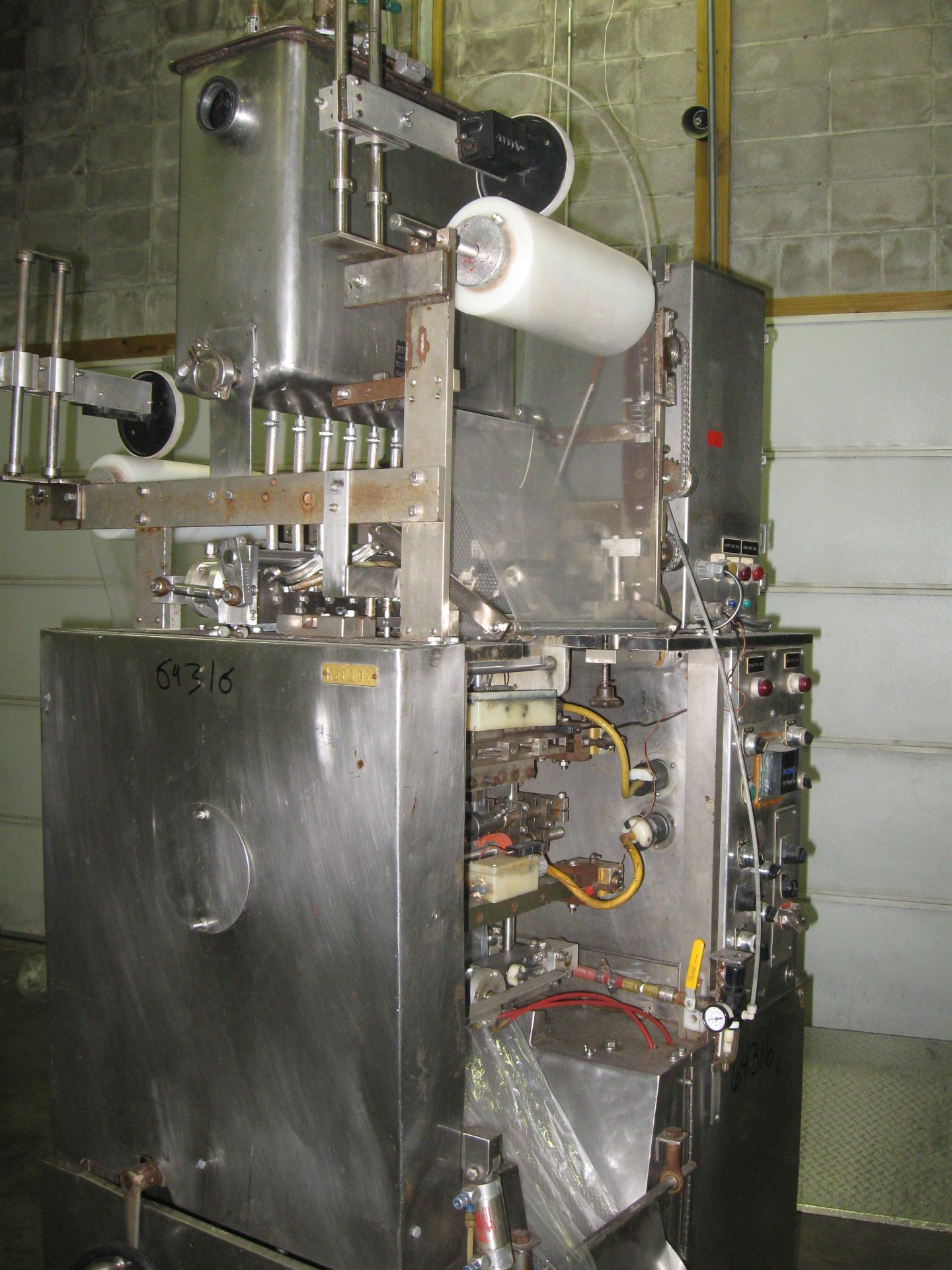 Filling Machine - Image 3 of 12