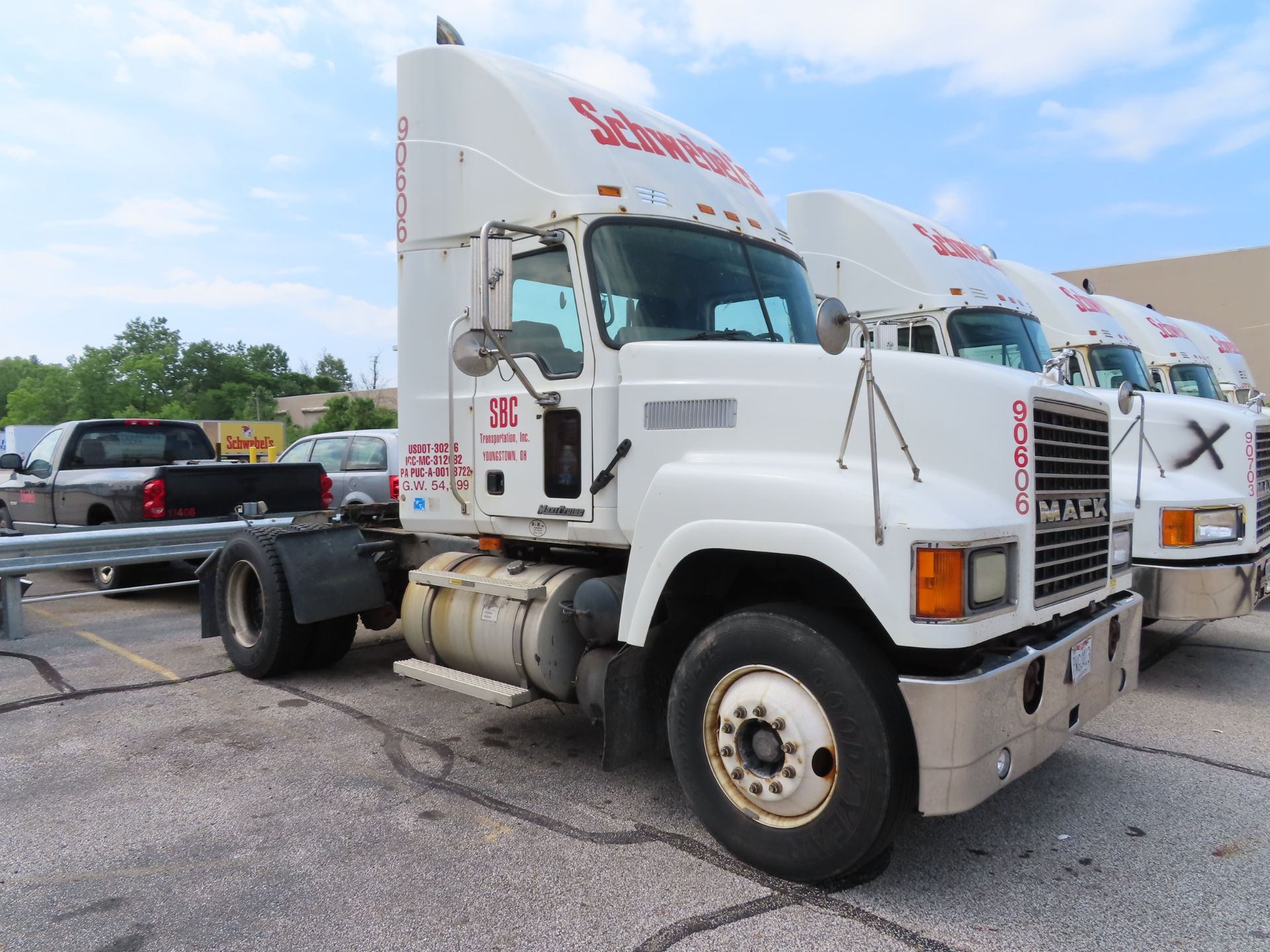 2006 Mack Truck tractor