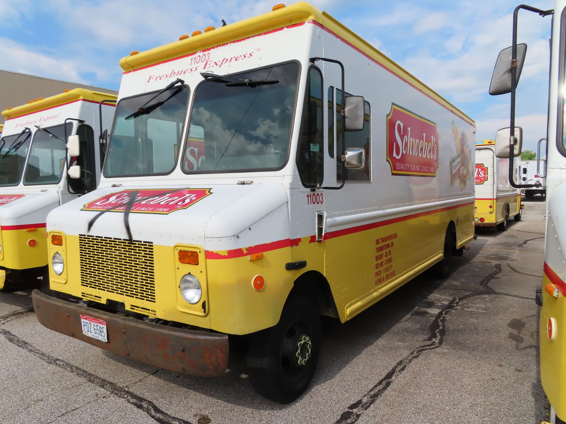 2003 Grumman Olsen Stepvan truck