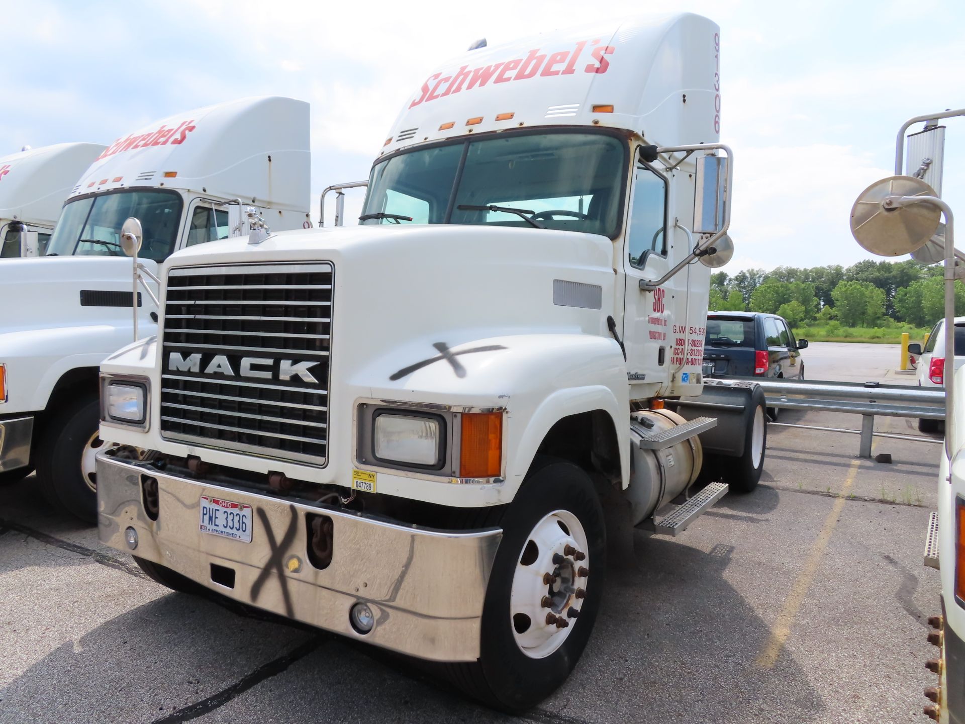 2006 Mack Truck tractor