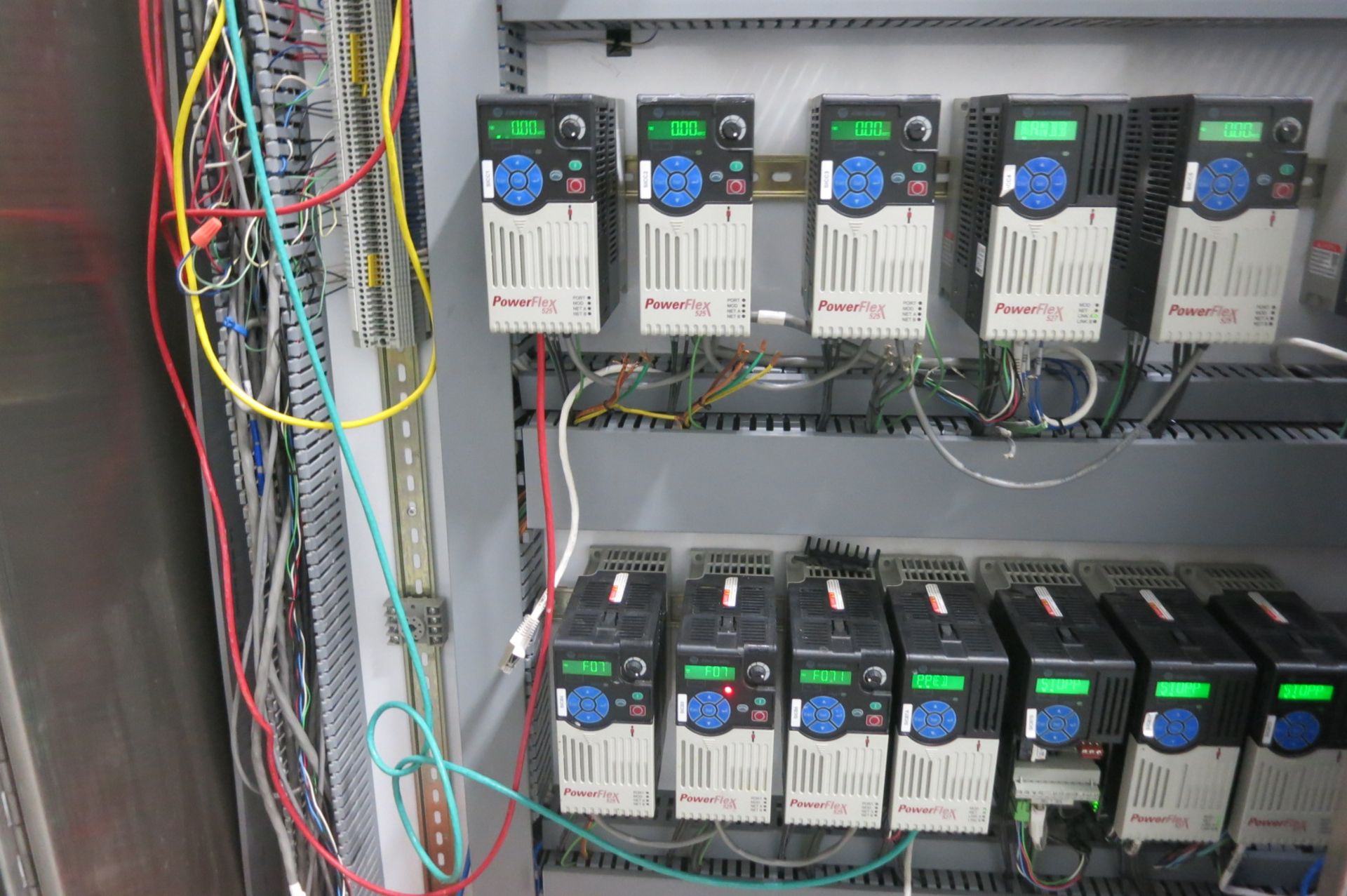 Control Box - Image 3 of 6